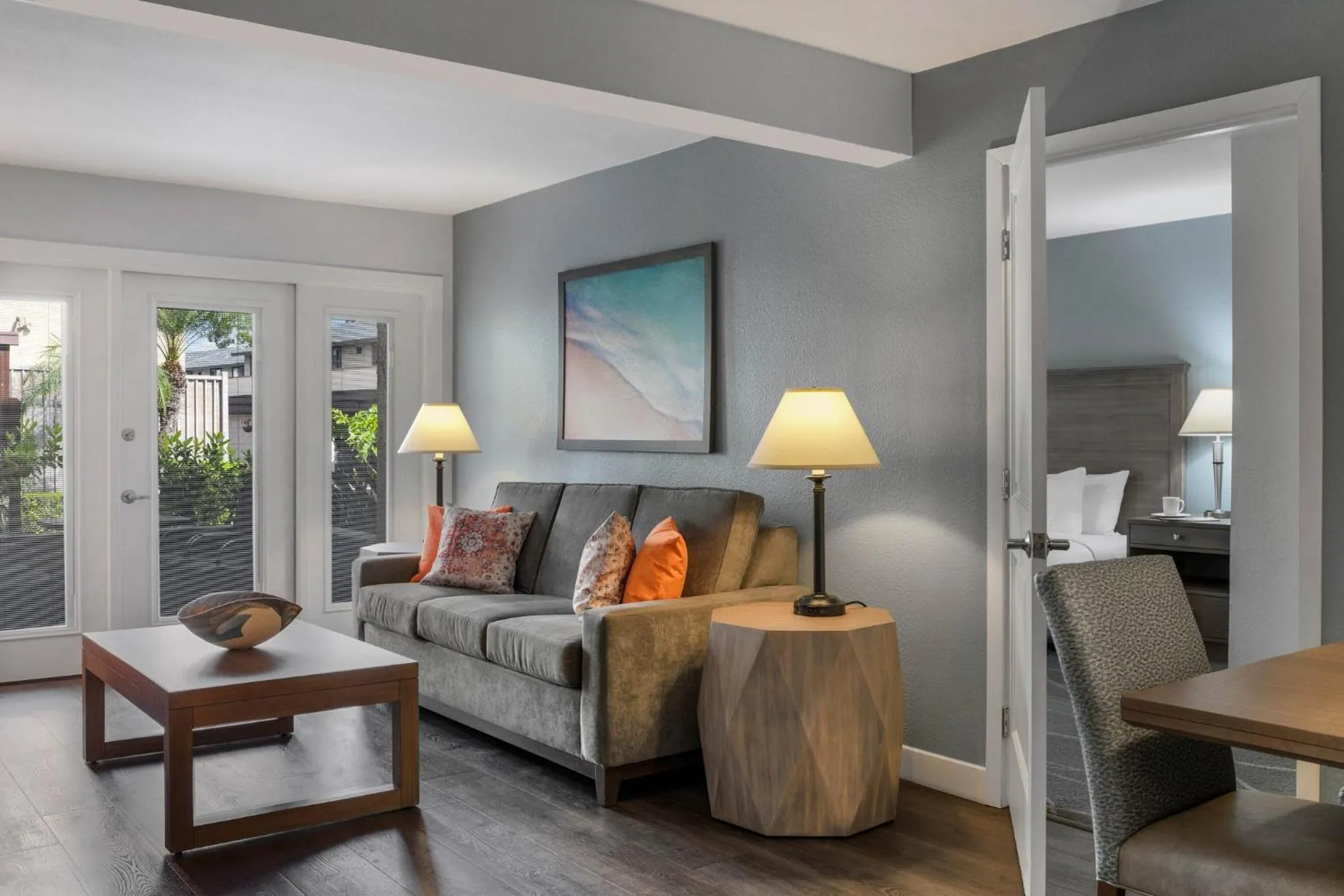 Living room in Club Wyndham Dolphin's Cove