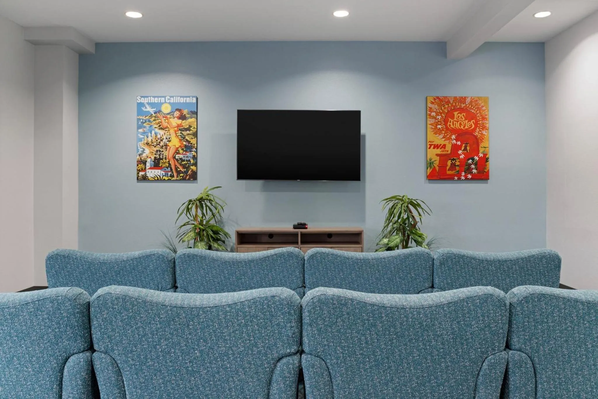 Entertainment in Club Wyndham Dolphin's Cove