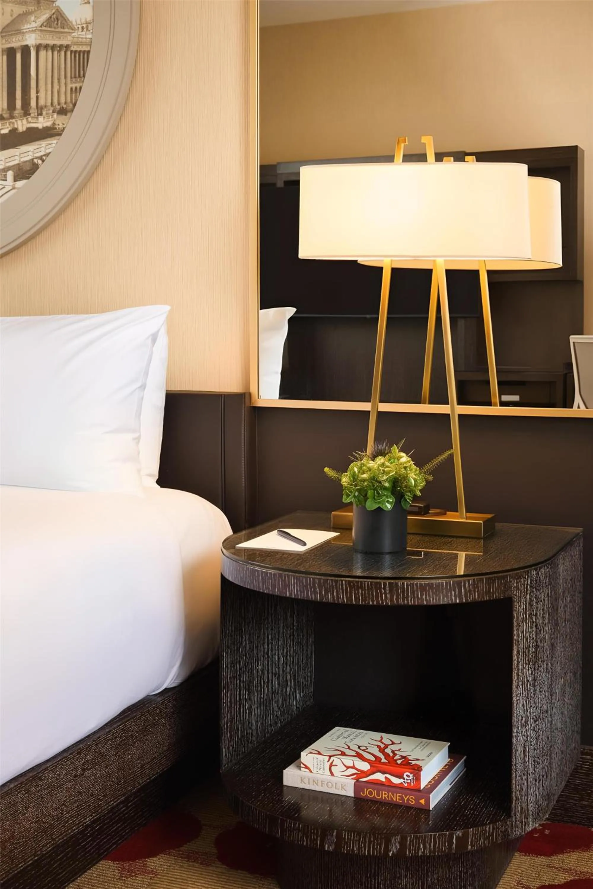 Bedroom, Bed in The Royal Sonesta Chicago River North