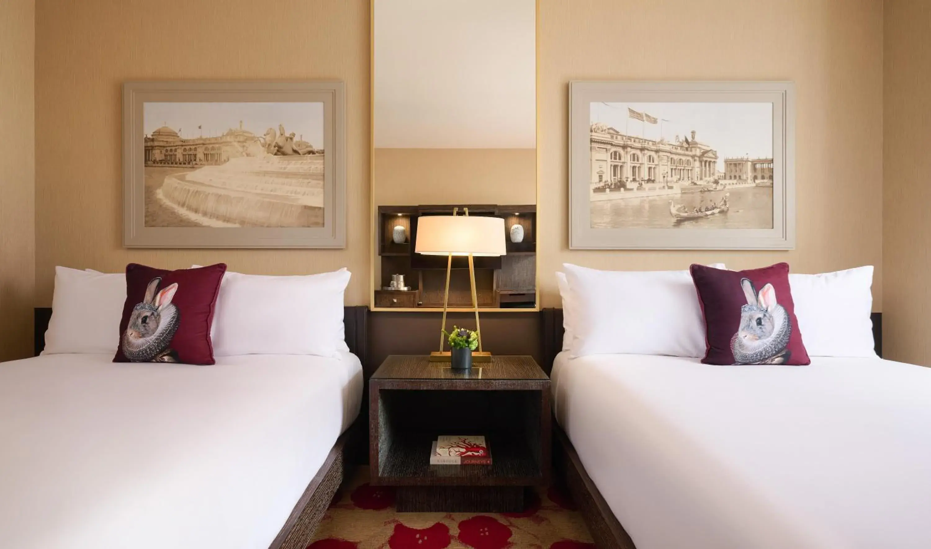 Deluxe Two Double Beds with Roll-In Shower - Mobility /Hearing Accessible in The Royal Sonesta Chicago River North Deluxe Two Double Beds with Roll-In Shower - Mobility /Hearing Accessible in The Royal Sonesta Chicago River North