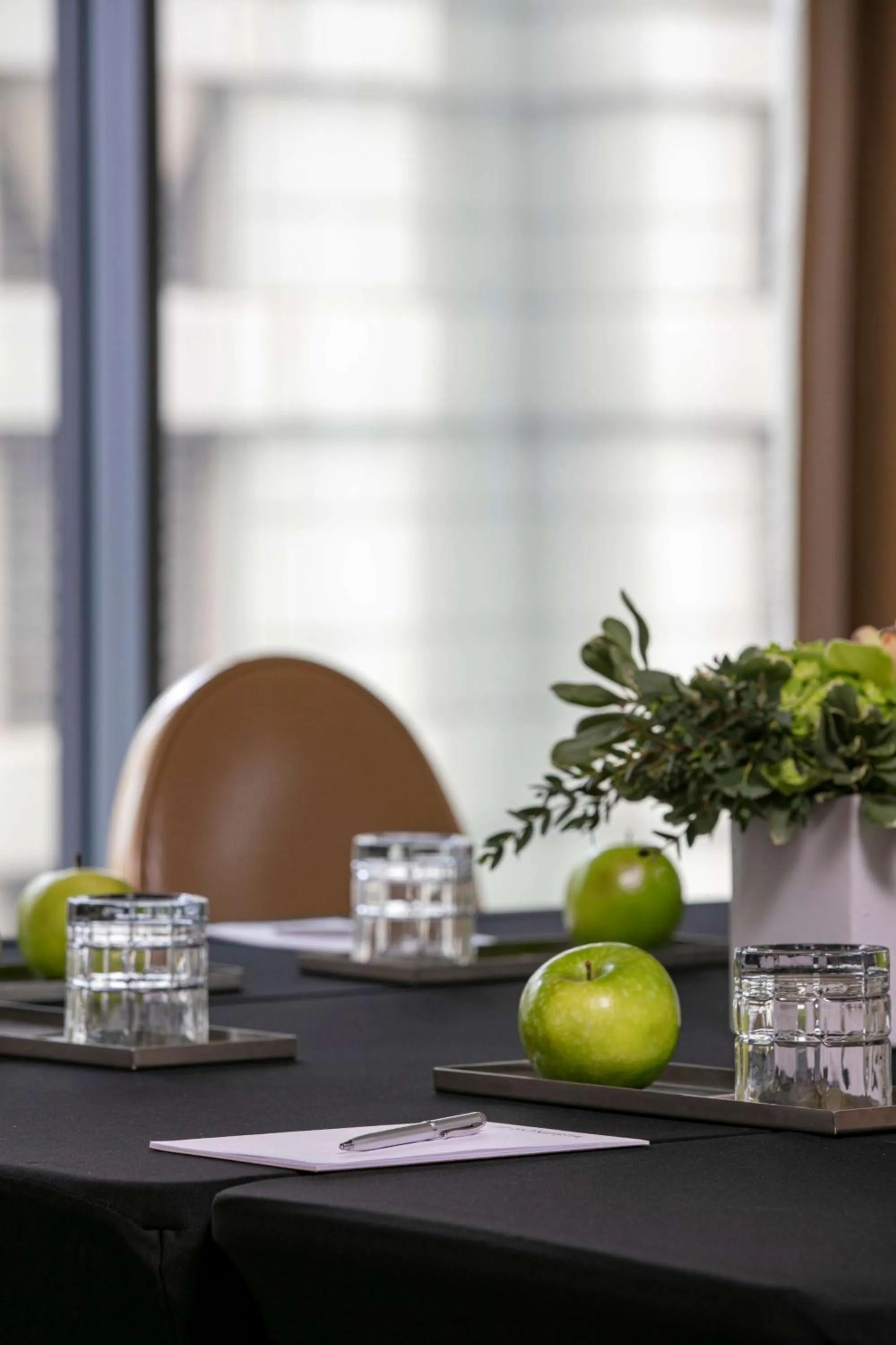 Meeting/conference room in The Royal Sonesta Chicago River North