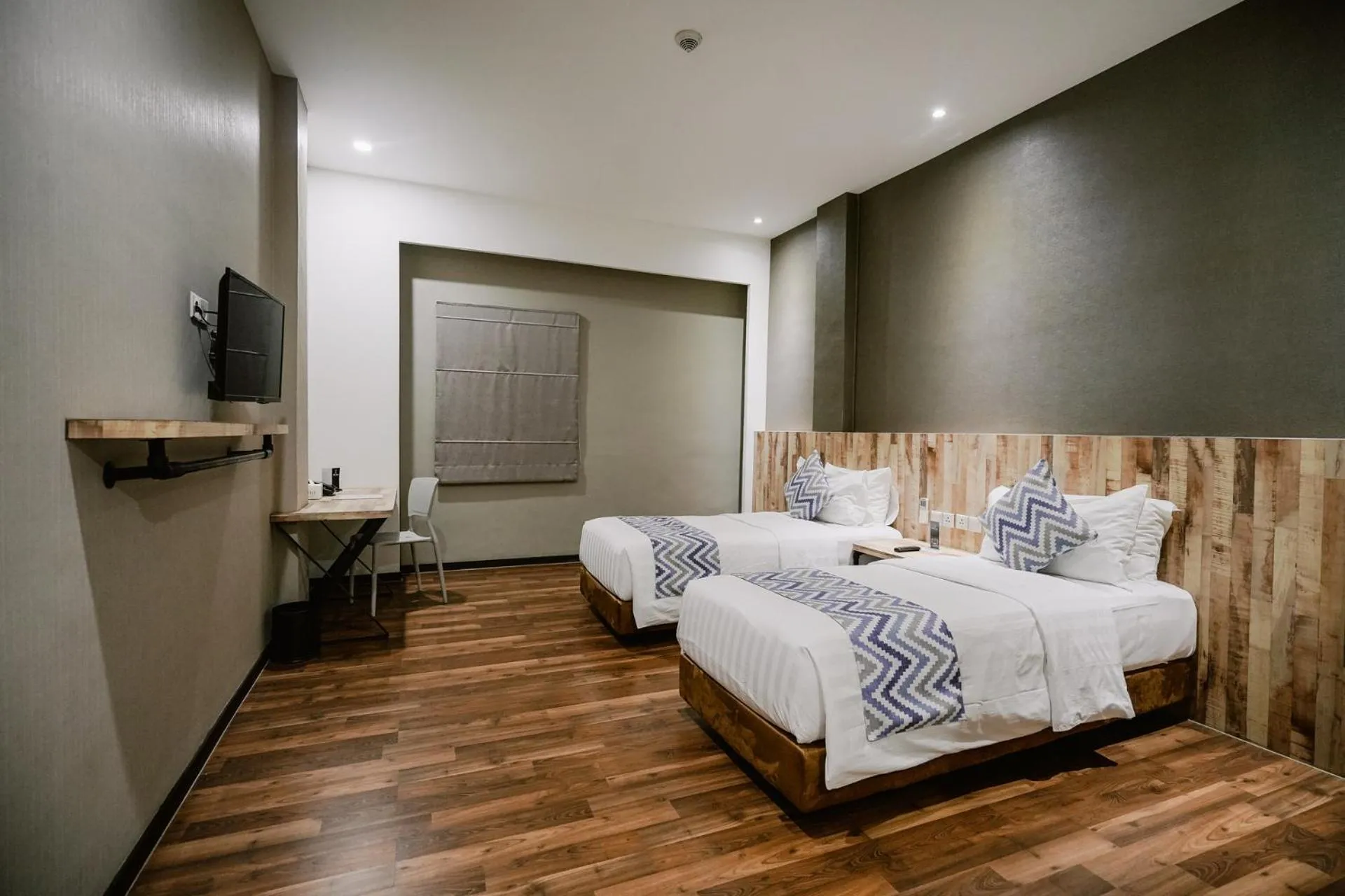 Bed in All Nite And Day Palembang Veteran