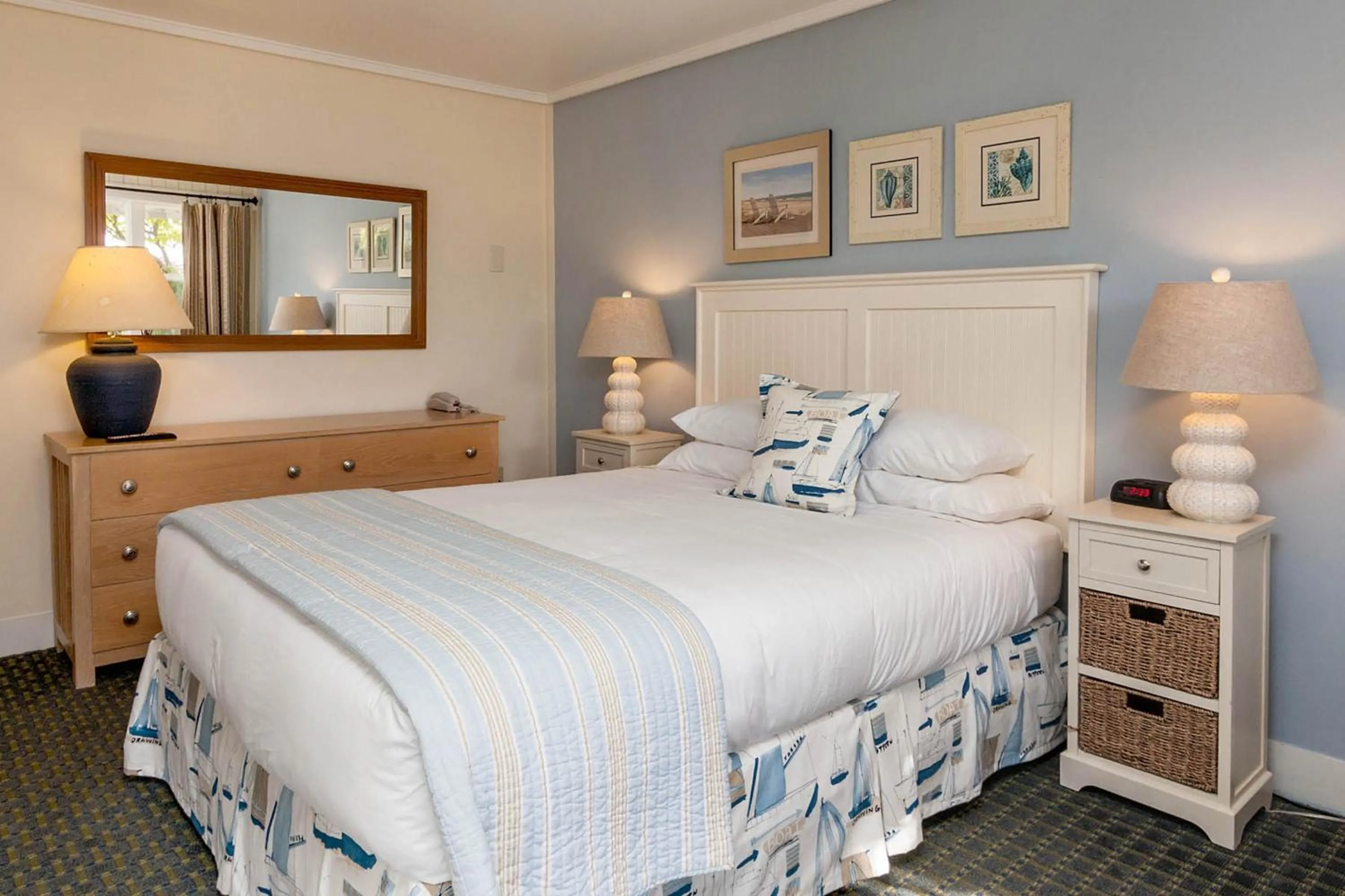 Bedroom, Bed in Glen Cove Inn & Suites Rockport
