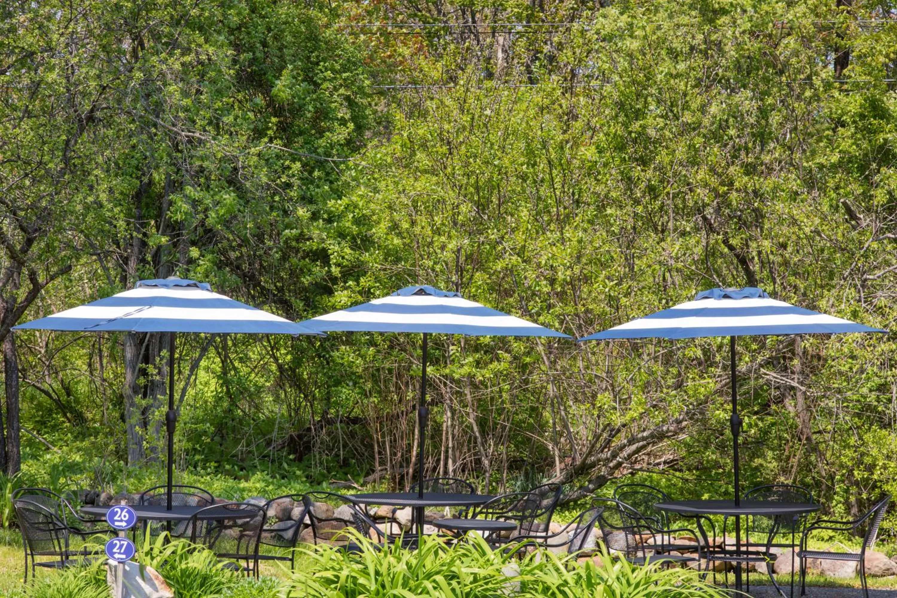 Patio in Glen Cove Inn & Suites Rockport