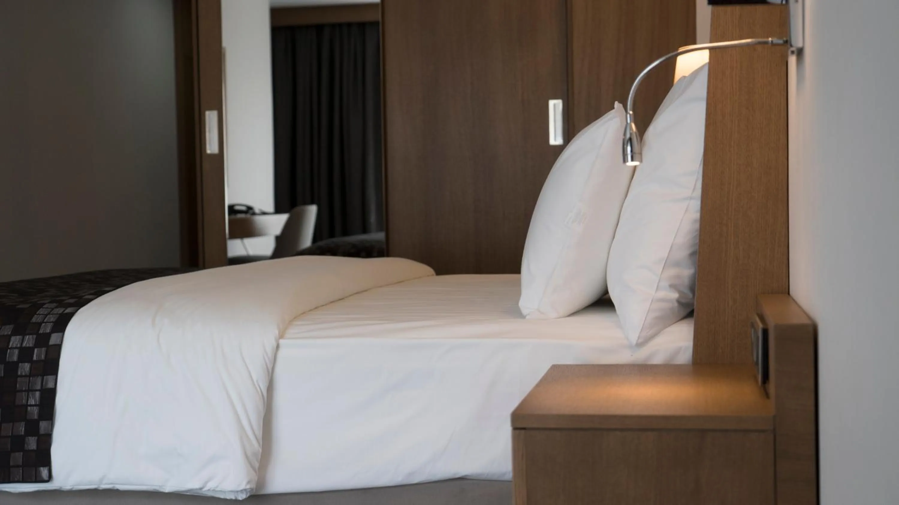 Bathroom, Bed in Yuksel Istanbul Yenikapı Hotel