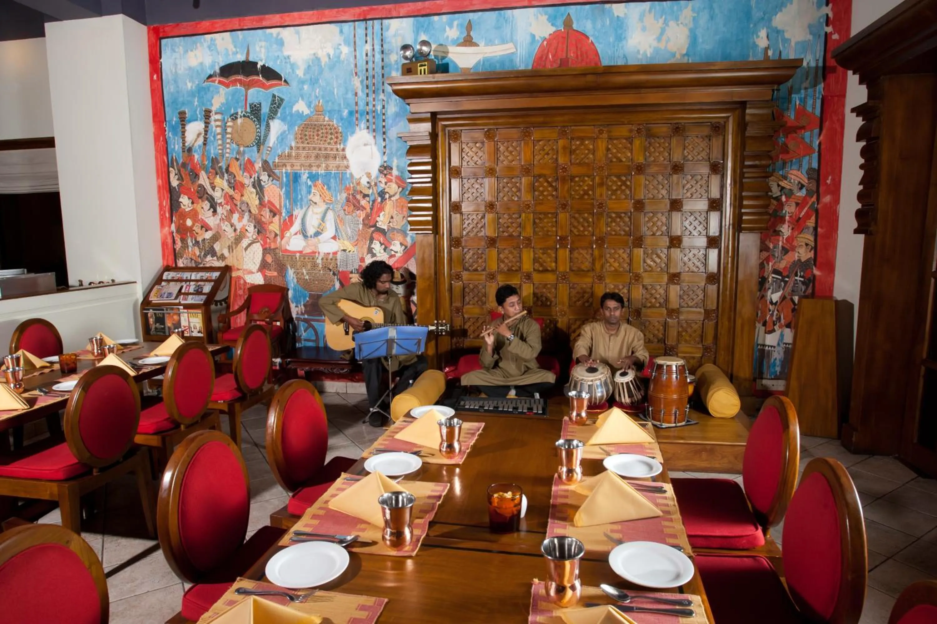 Restaurant/places to eat in Taj Samudra, Colombo