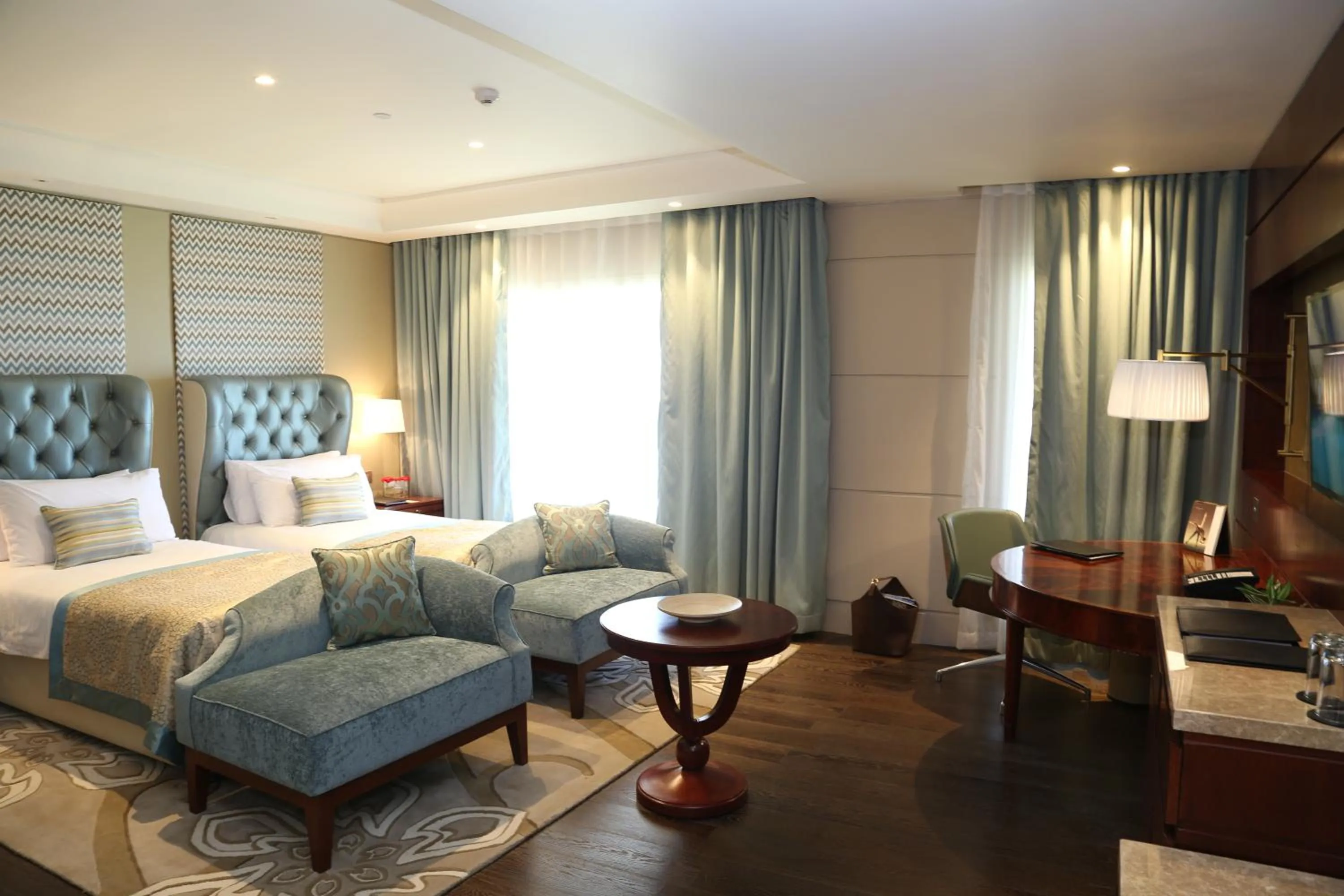 Day, Bed in Taj Samudra, Colombo