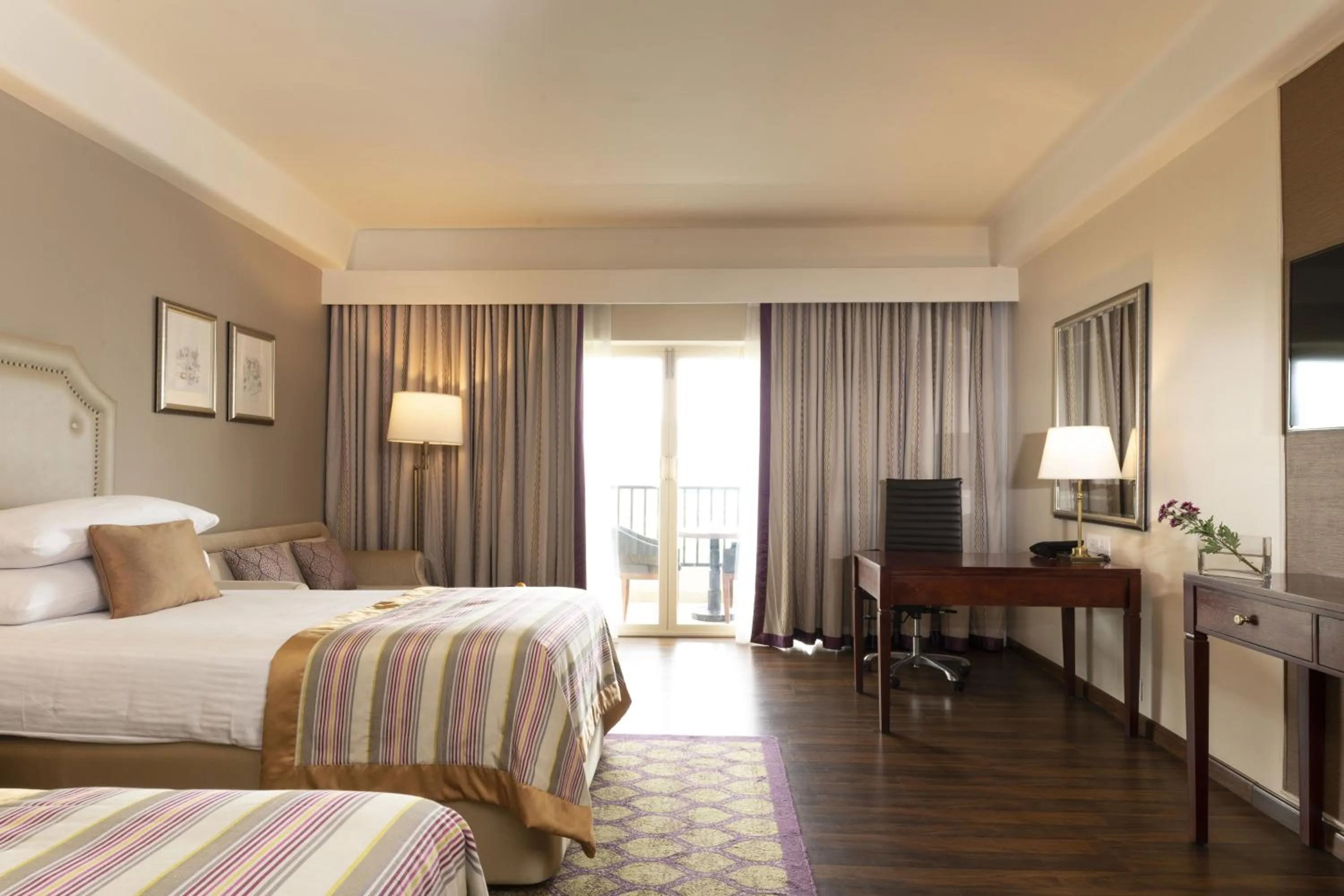 City view, Bed in Taj Samudra, Colombo