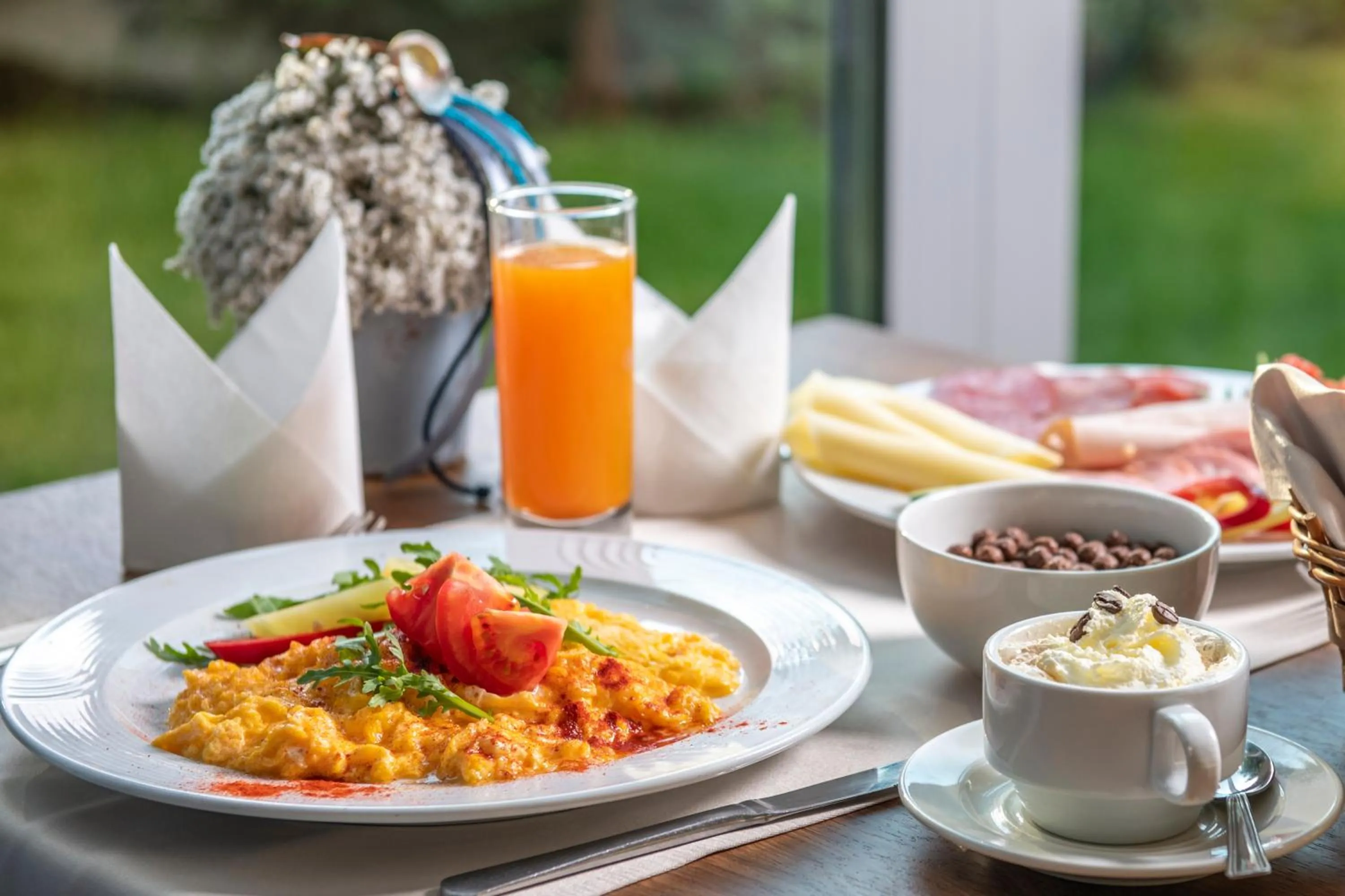 Buffet breakfast in Balneo Hotel Zsori Thermal & Wellness