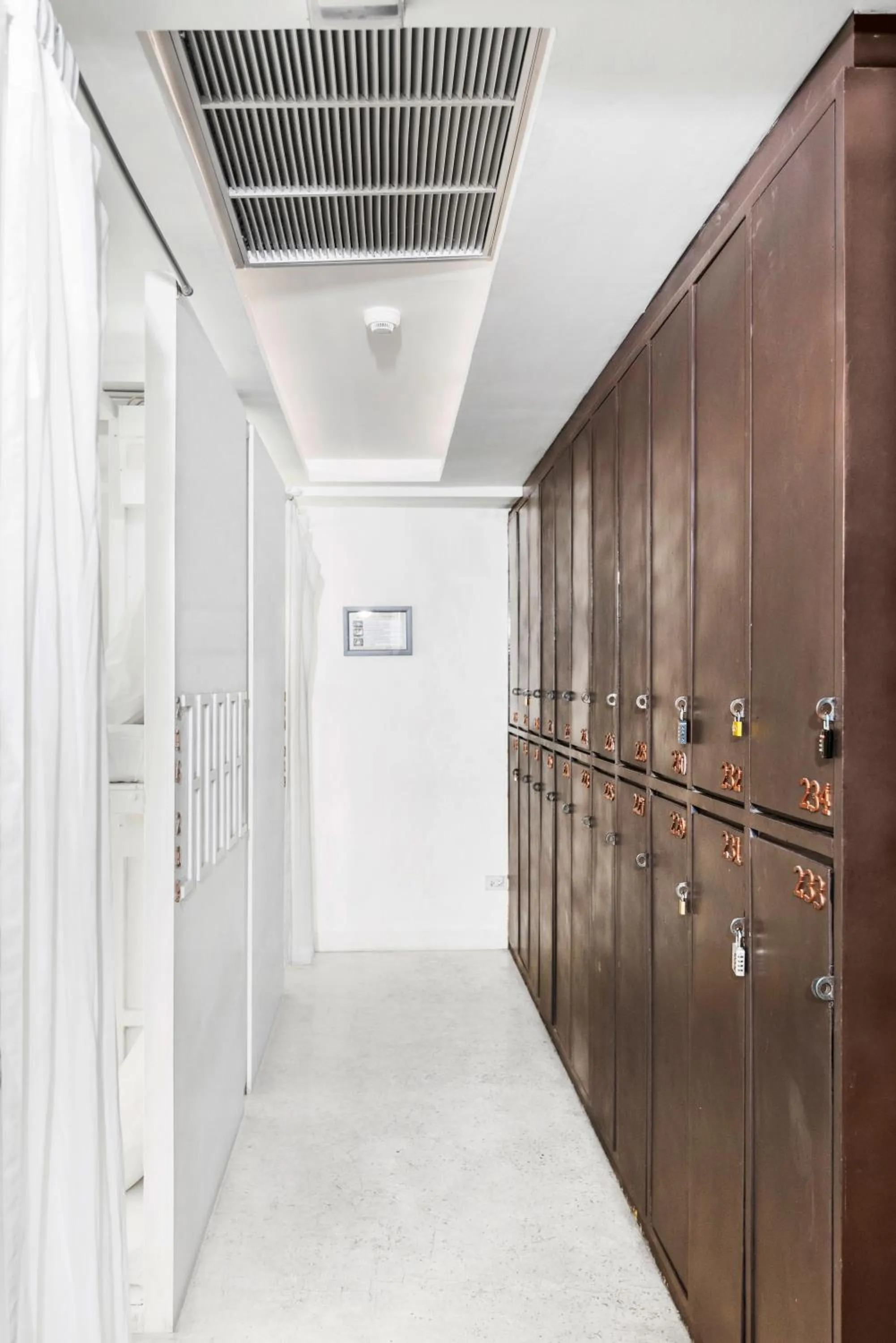 Property building in Nappark Hostel @Khao San