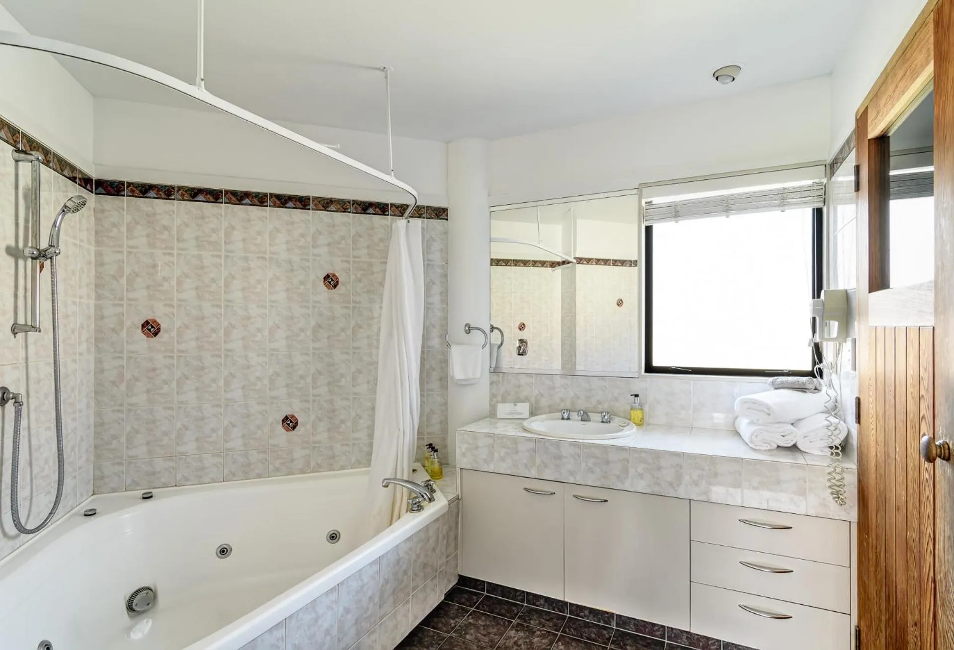 Bathroom in The Beachcomber Hotel