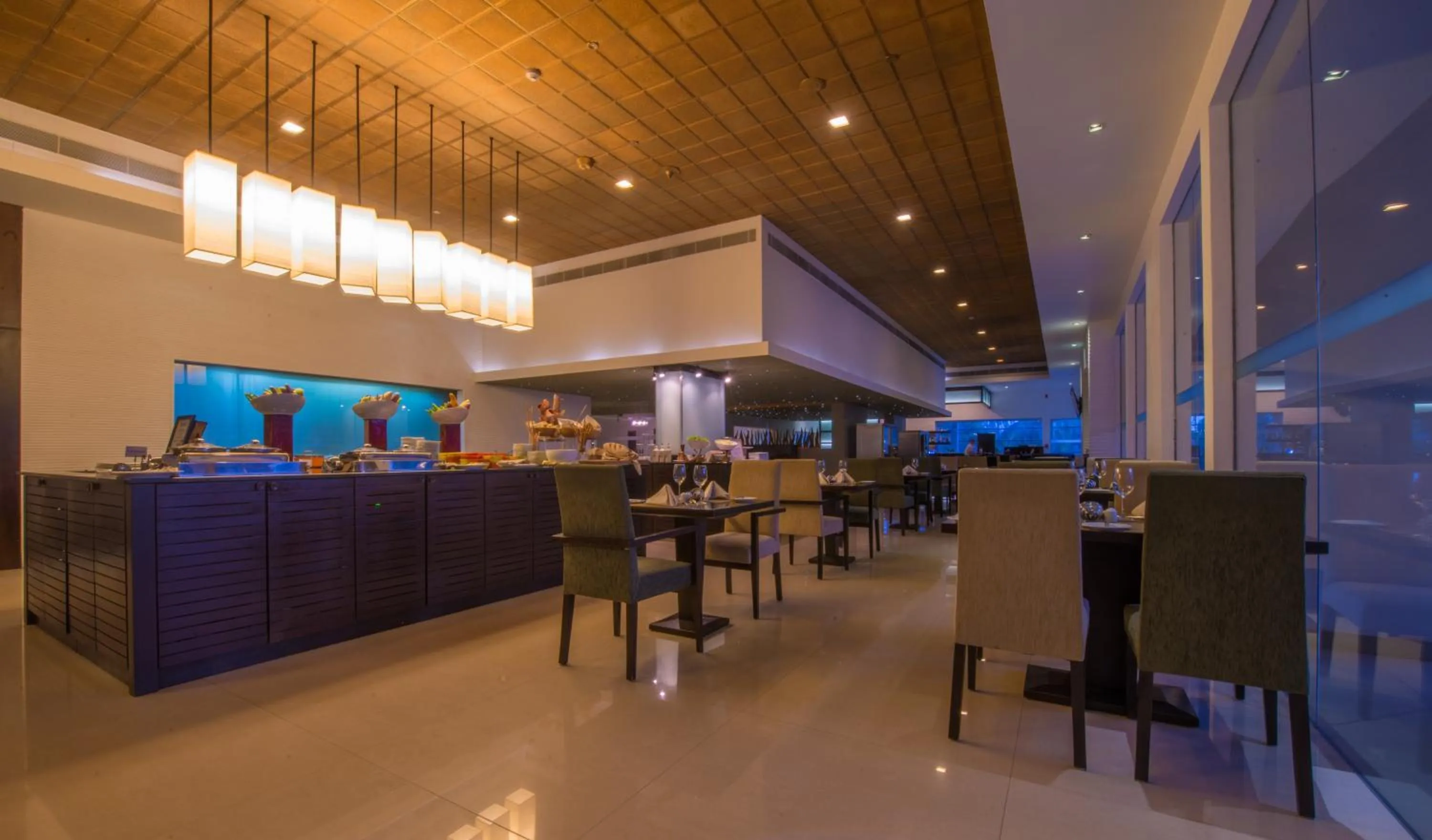 Restaurant/places to eat in Vivanta Colombo, Airport Garden