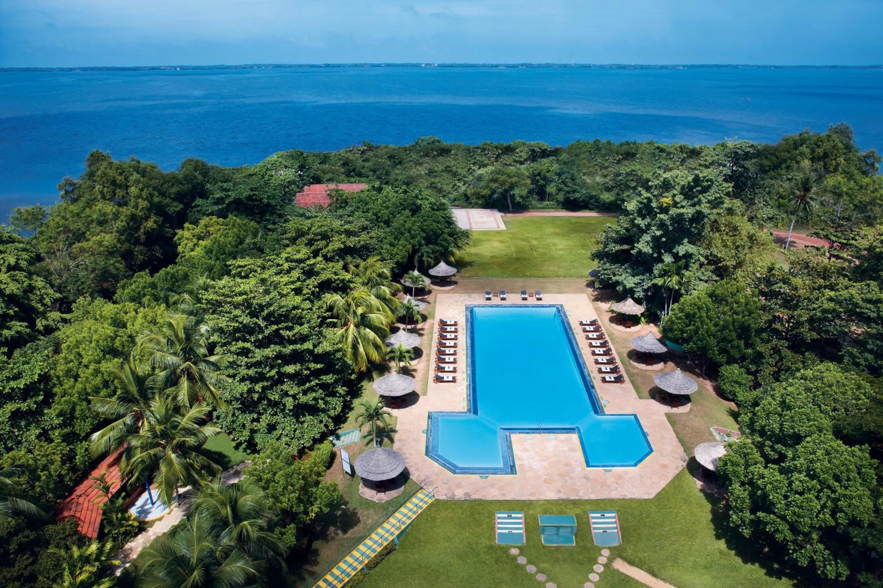 Bird's eye view in Vivanta Colombo, Airport Garden