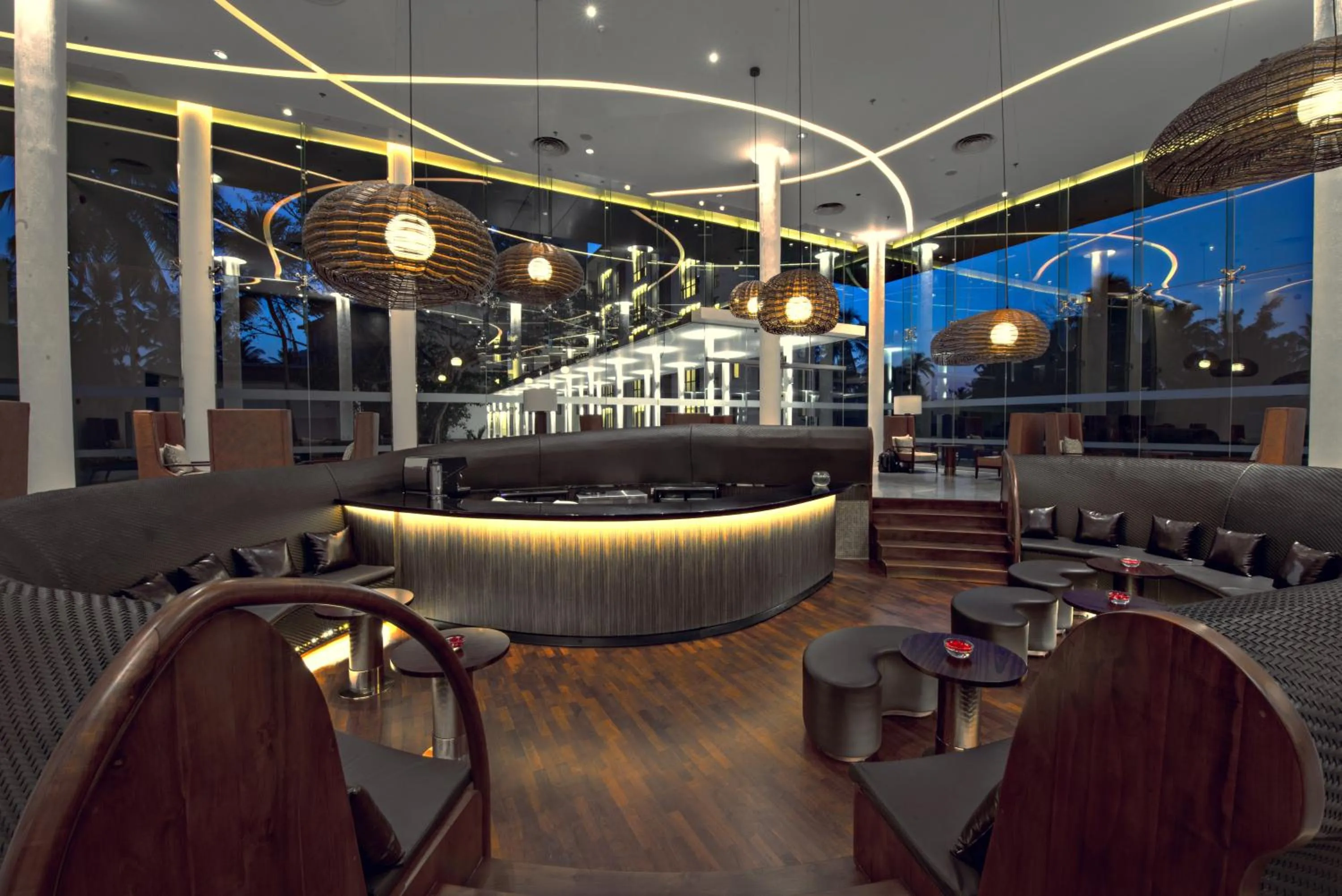 Lounge or bar in Vivanta Colombo, Airport Garden