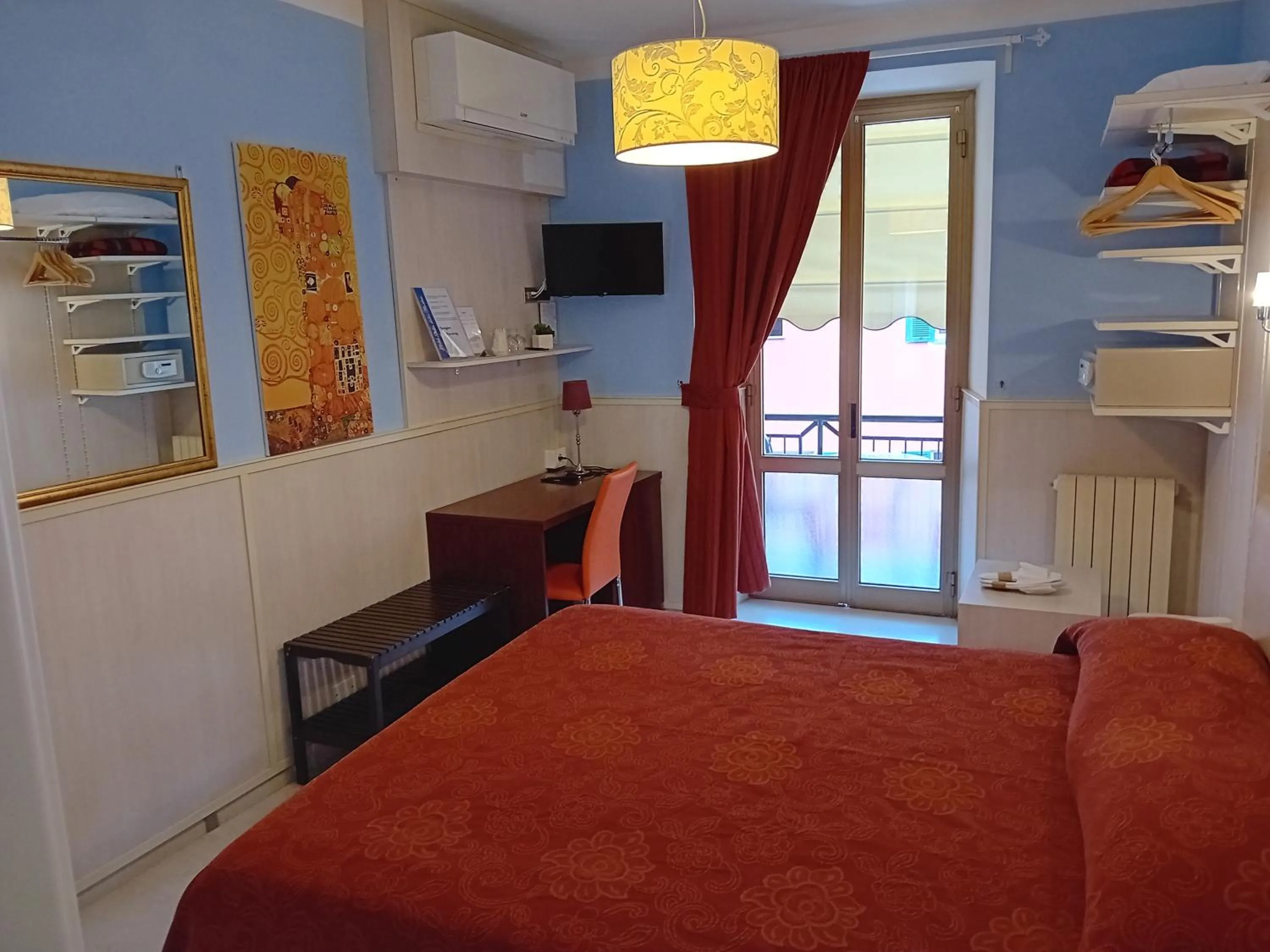 Bedroom, Bed in Stella Della Marina