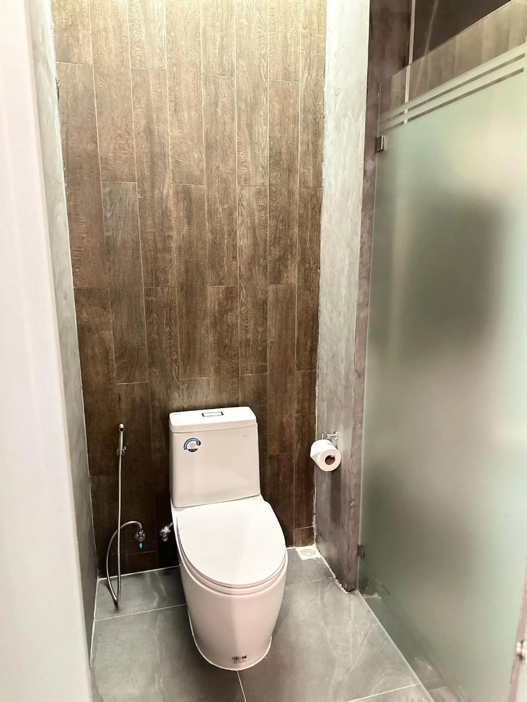 Bathroom in R-Mar Resort and Spa Patong, Phuket