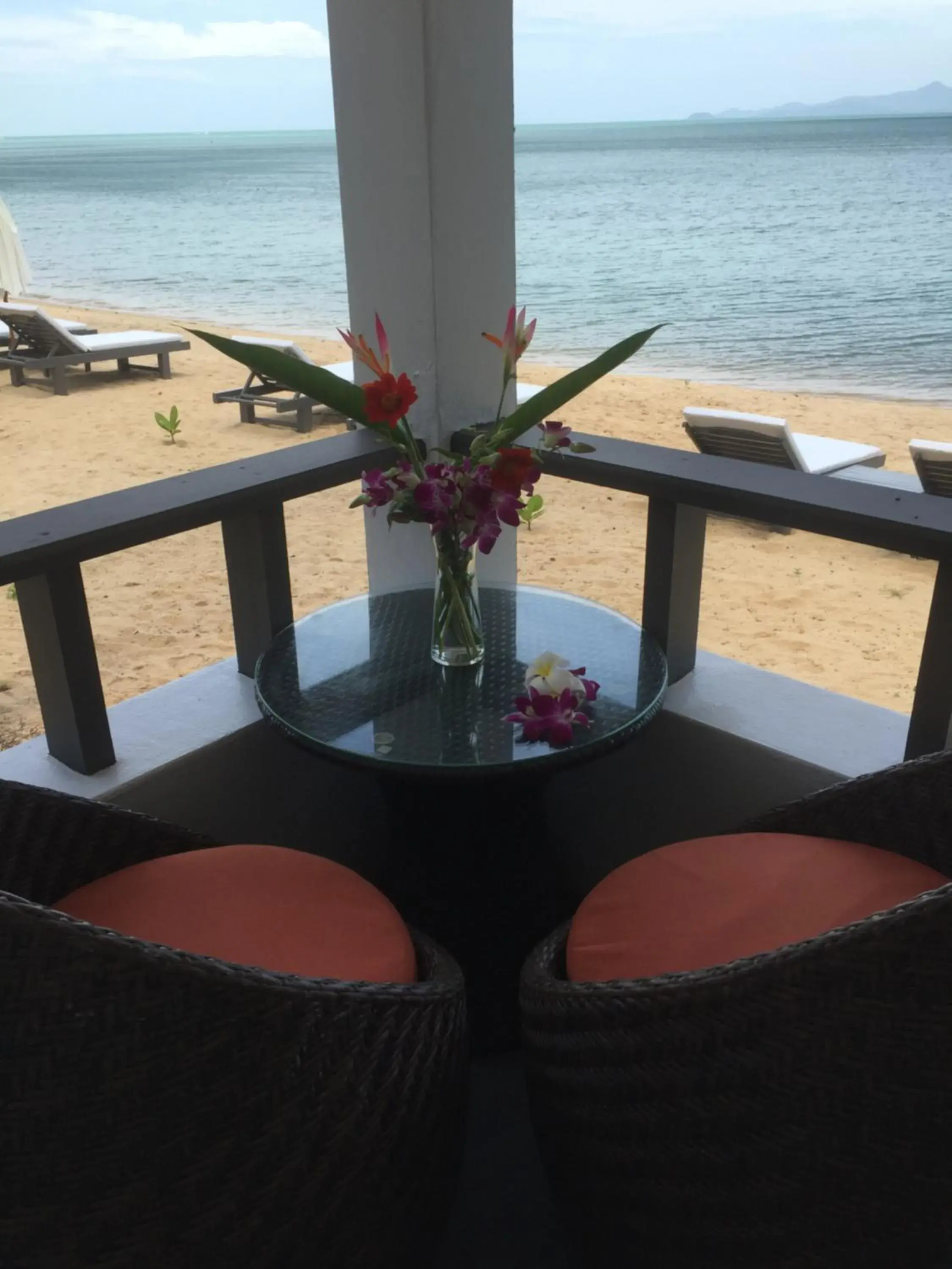 Bungalow - Beach Front in The Cosy Maenam Beach Resort Bungalow - Beach Front in The Cosy Maenam Beach Resort