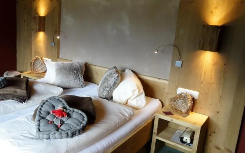 Bed in Hotel Ehrwalderhof