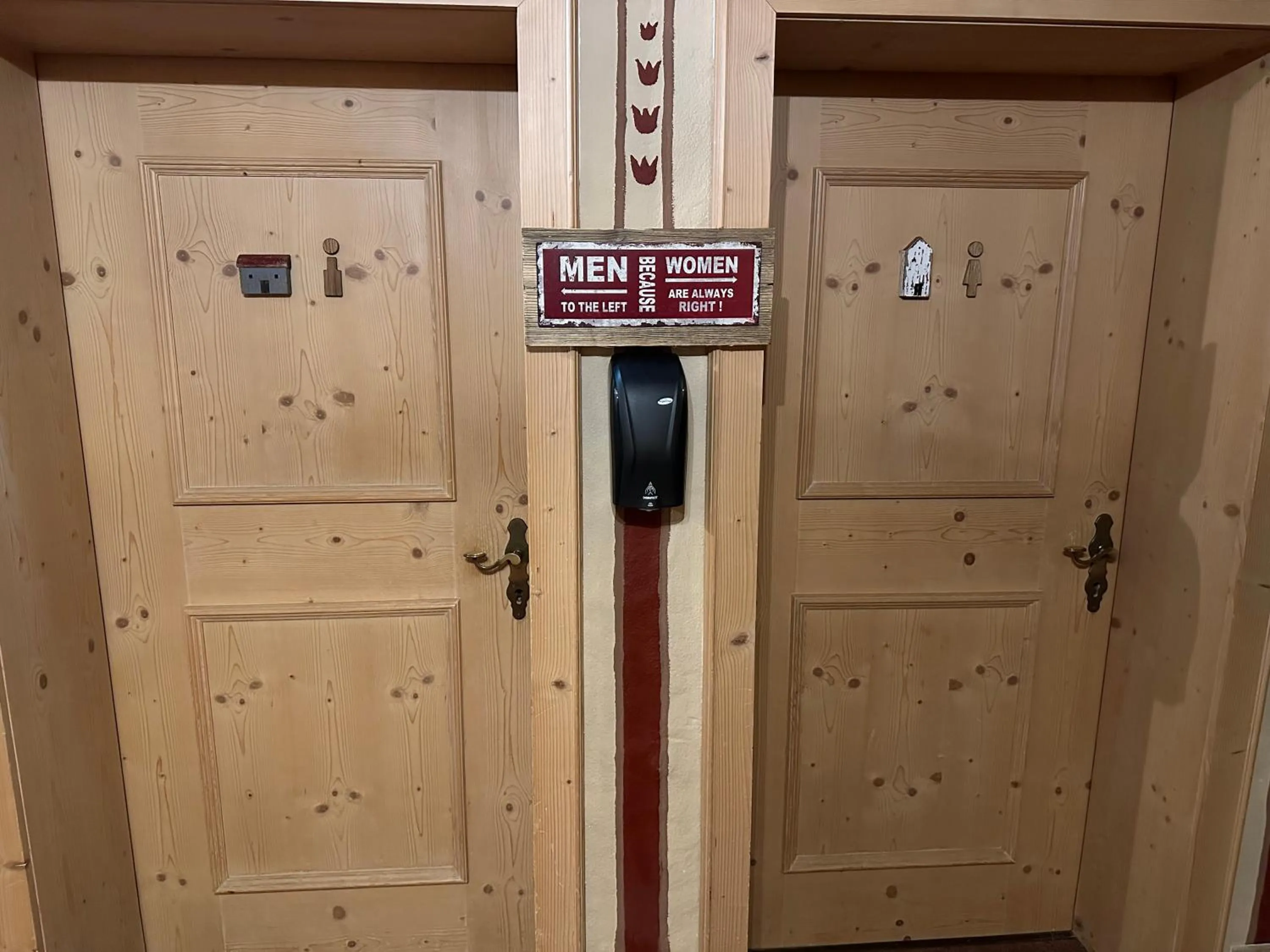 Toilet in Hotel Ehrwalderhof