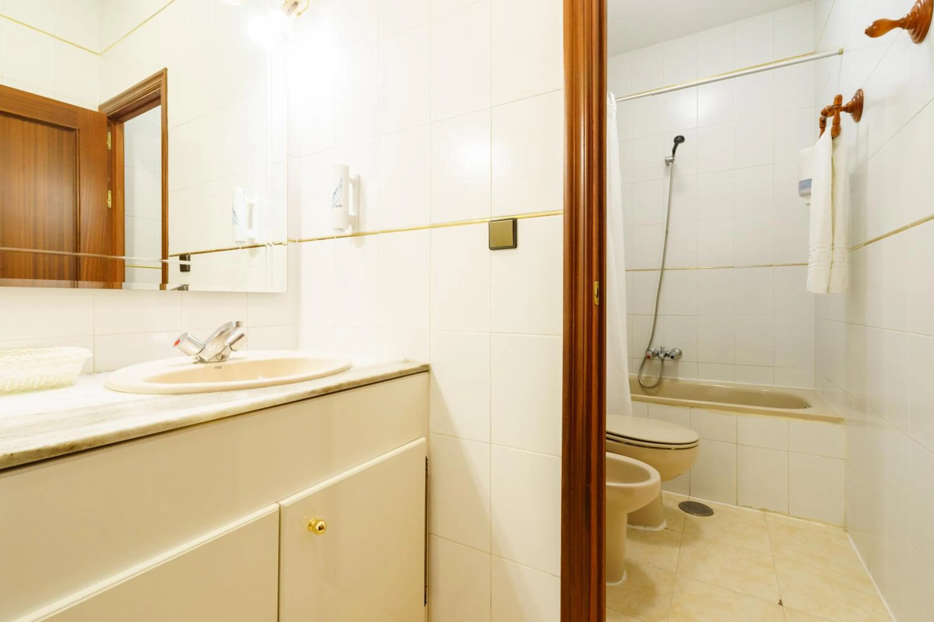 Bathroom in Hotel Los Castaños