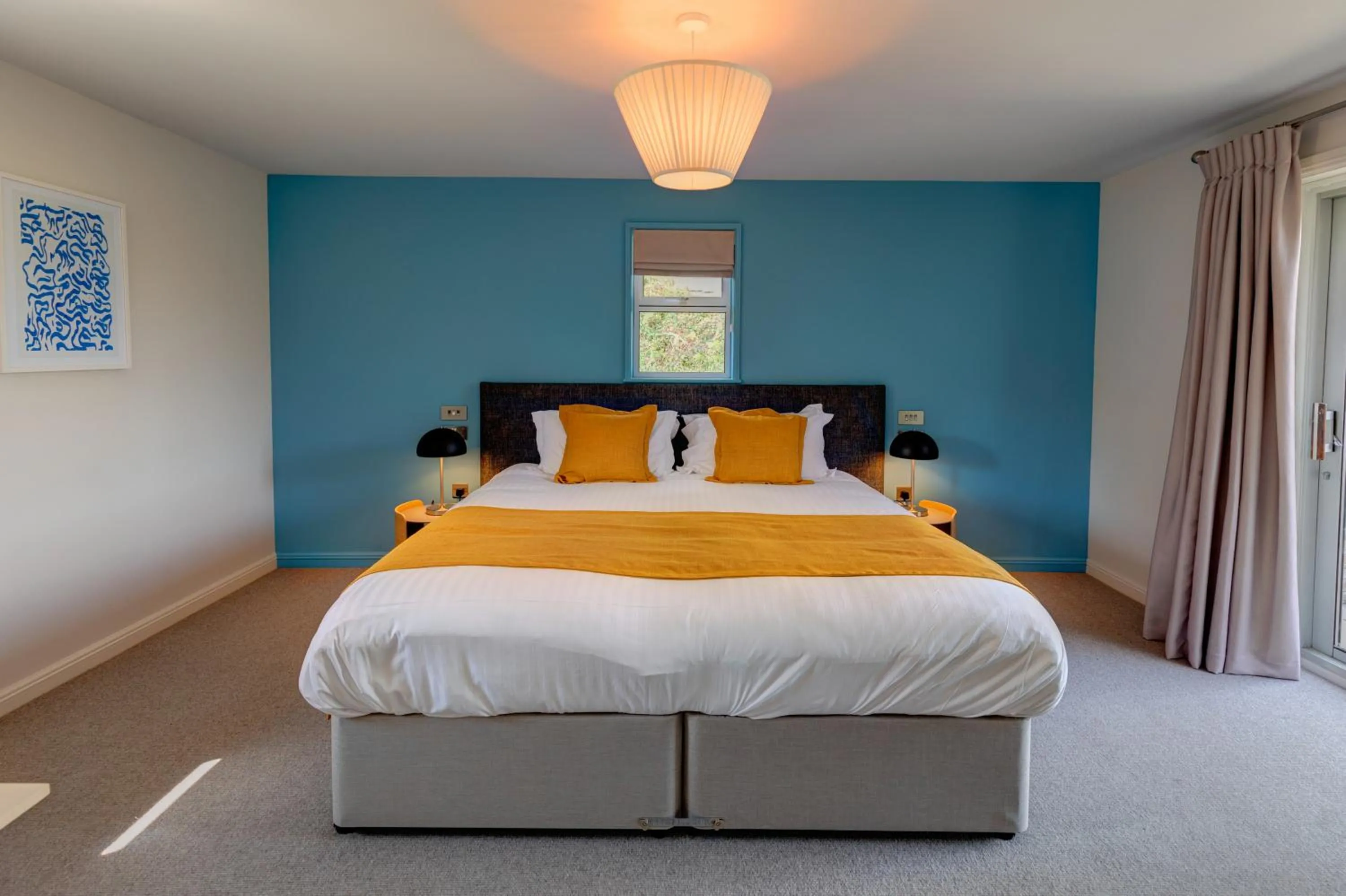 Bedroom, Bed in St Mellion Estate