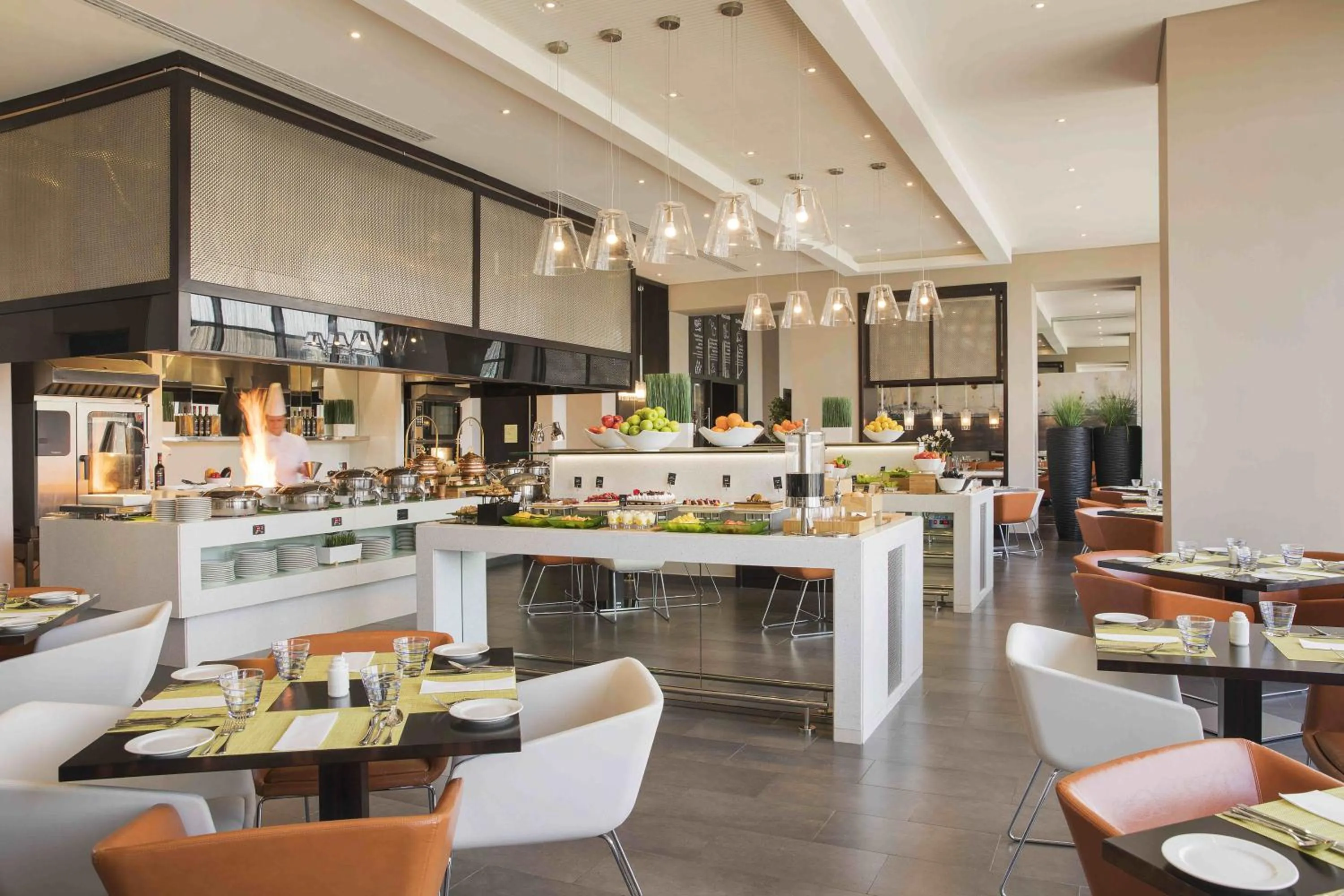 Restaurant/places to eat in Centro Waha Riyadh Hotel