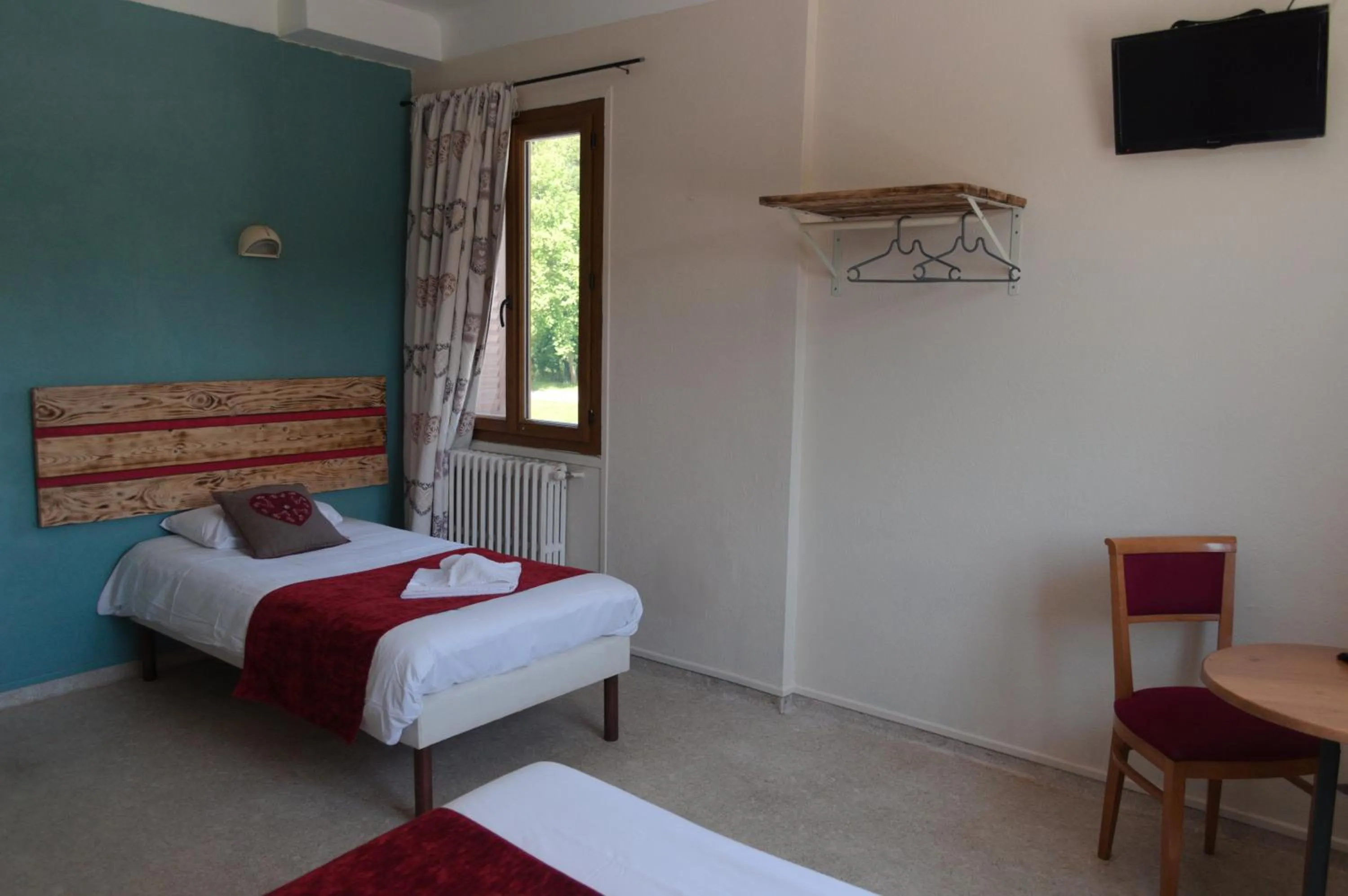 Bedroom, Bed in Ô & Cimes