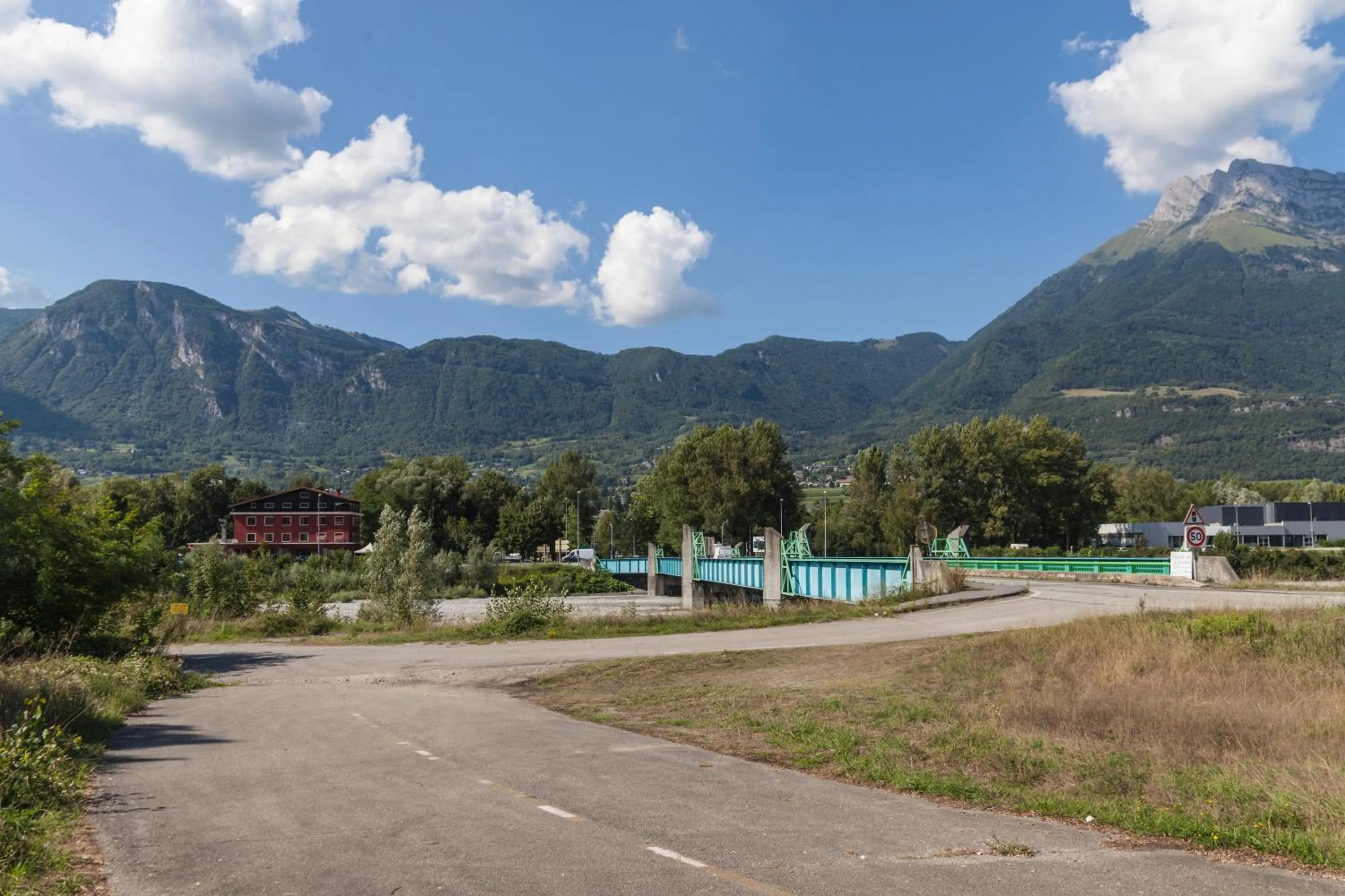 Mountain view in Ô & Cimes