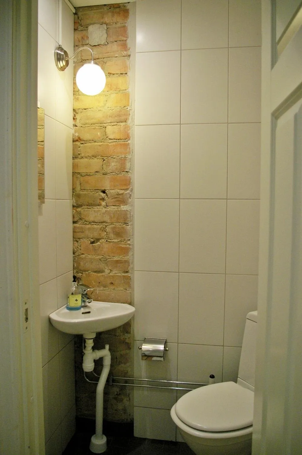 Bathroom in Vandrarhem Uppsala Kungsängstorg