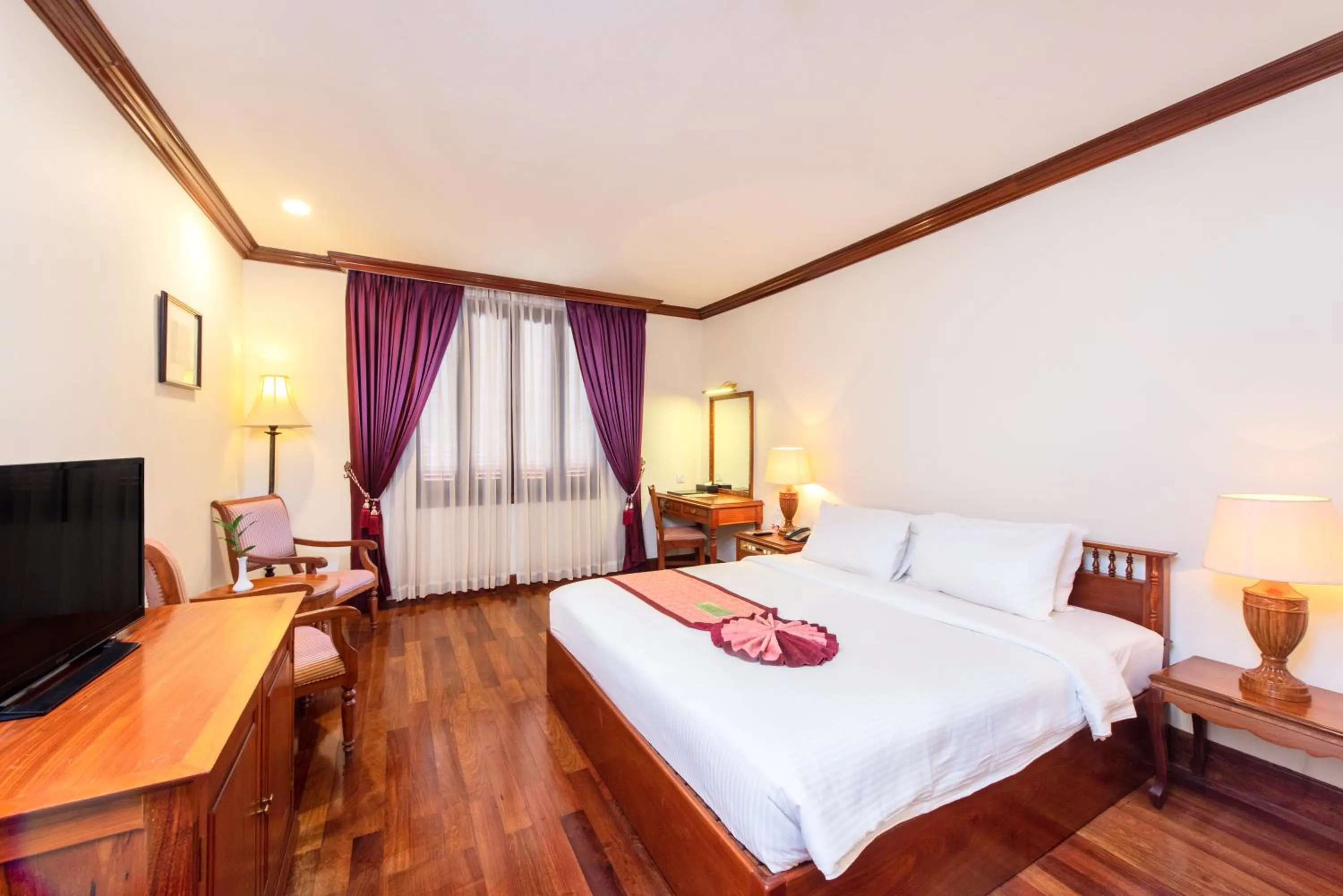 Bedroom, Bed in Steung Siemreap Hotel