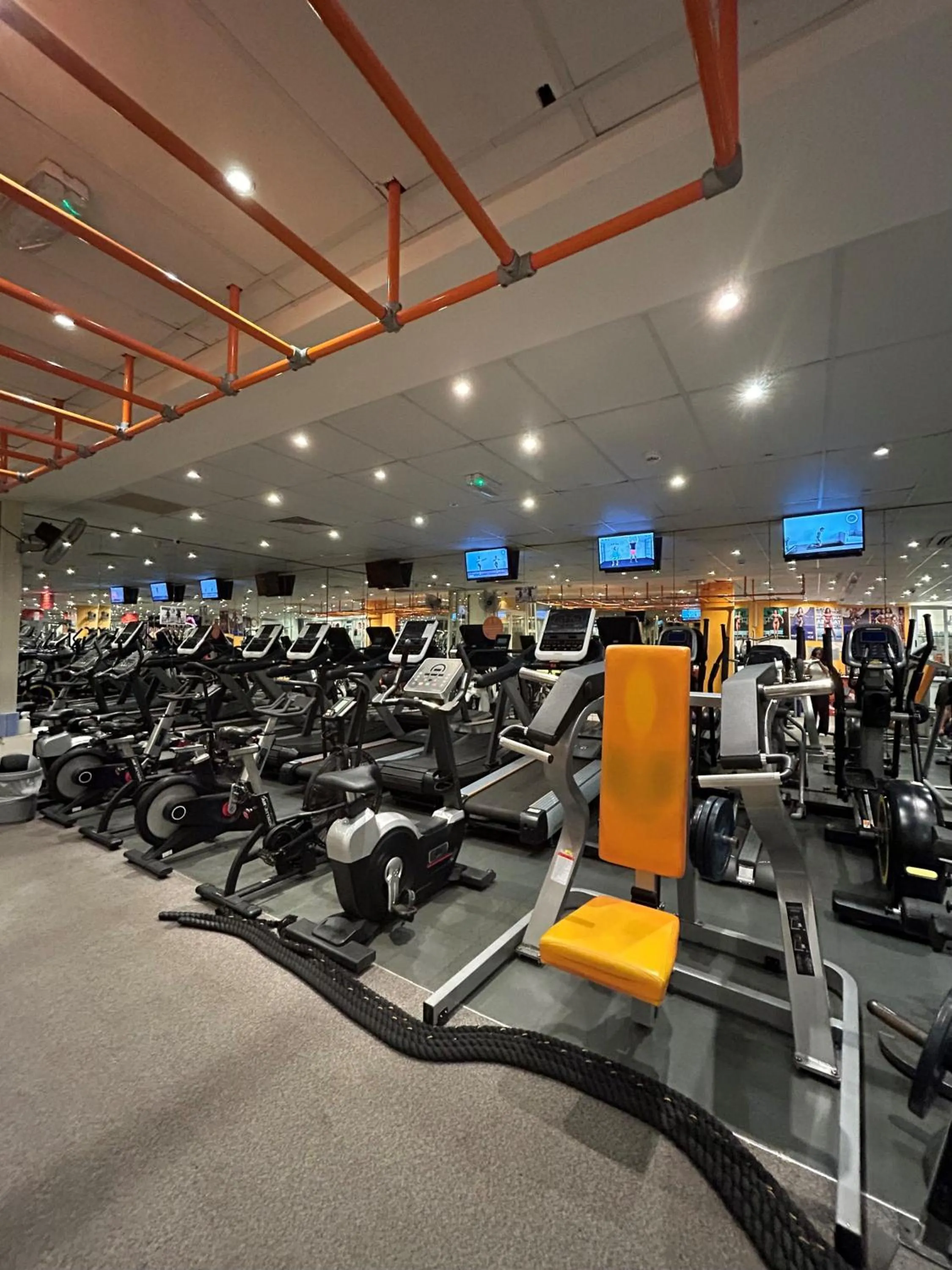 Fitness centre/facilities in Soreda Hotel