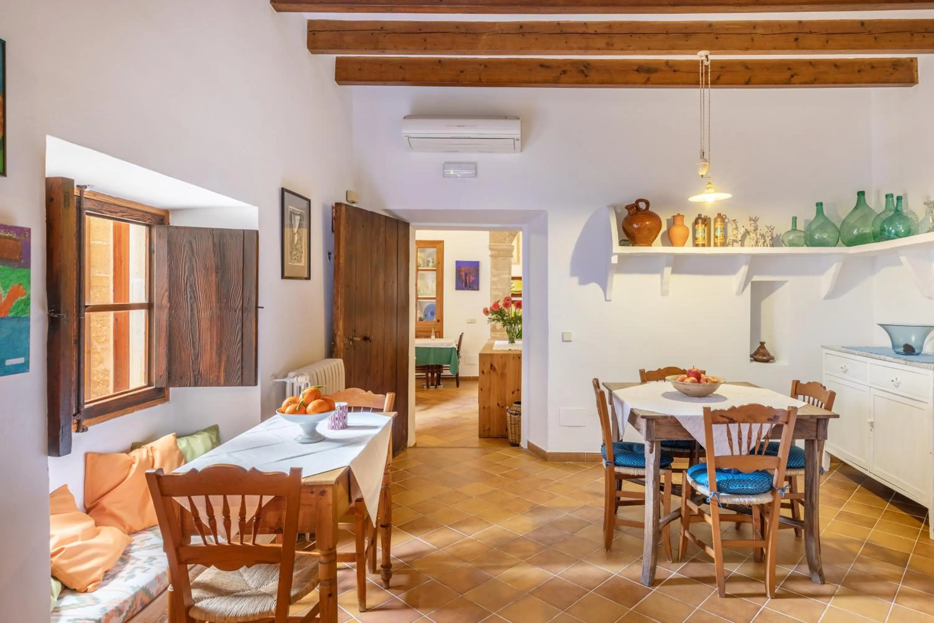 kitchen in Can Tem Turismo de Interior