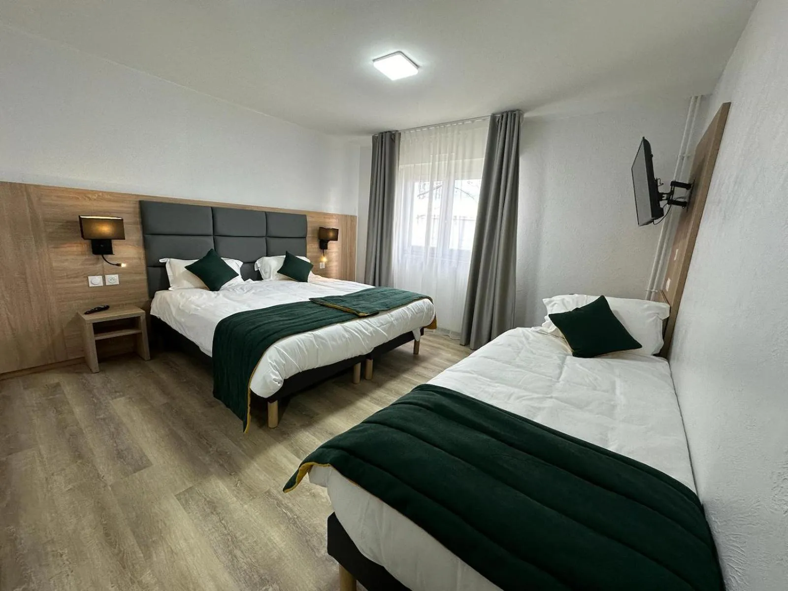 Bed in Hôtel NOROTEL