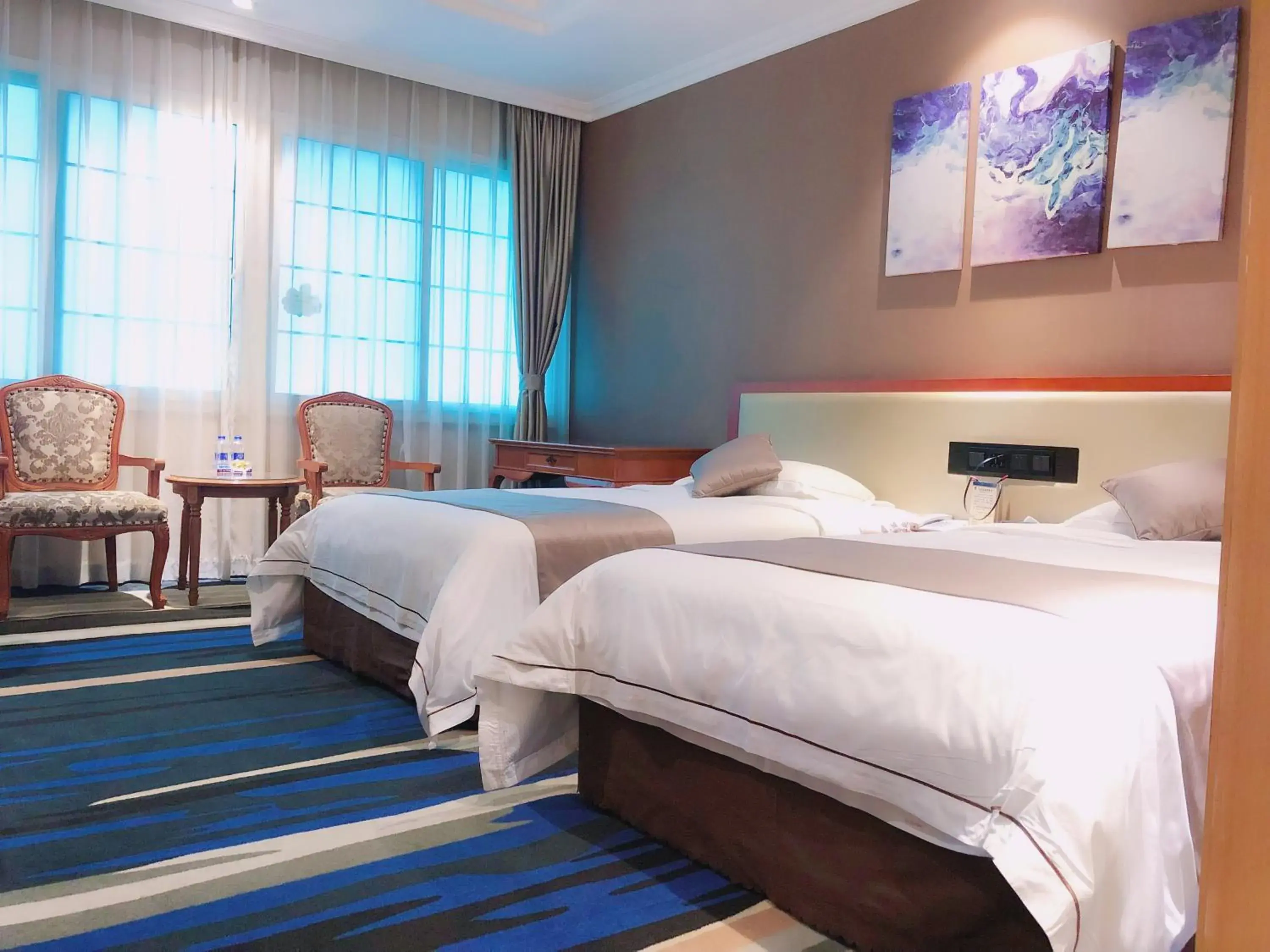 Classic Twin Room in Shenzhen Kaili Hotel, Guomao Shopping Mall Classic Twin Room in Shenzhen Kaili Hotel, Guomao Shopping Mall