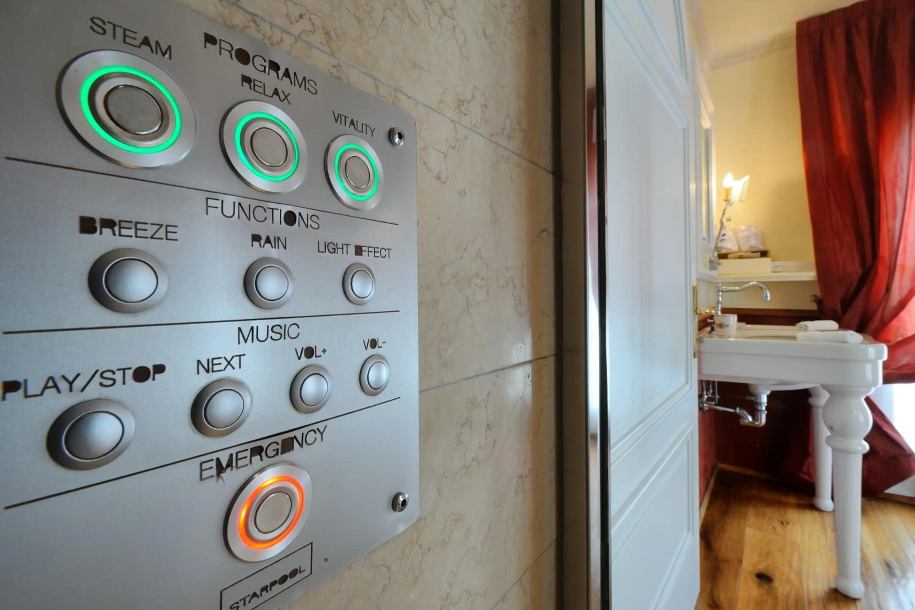 Steam room in Villa Orso Grigio