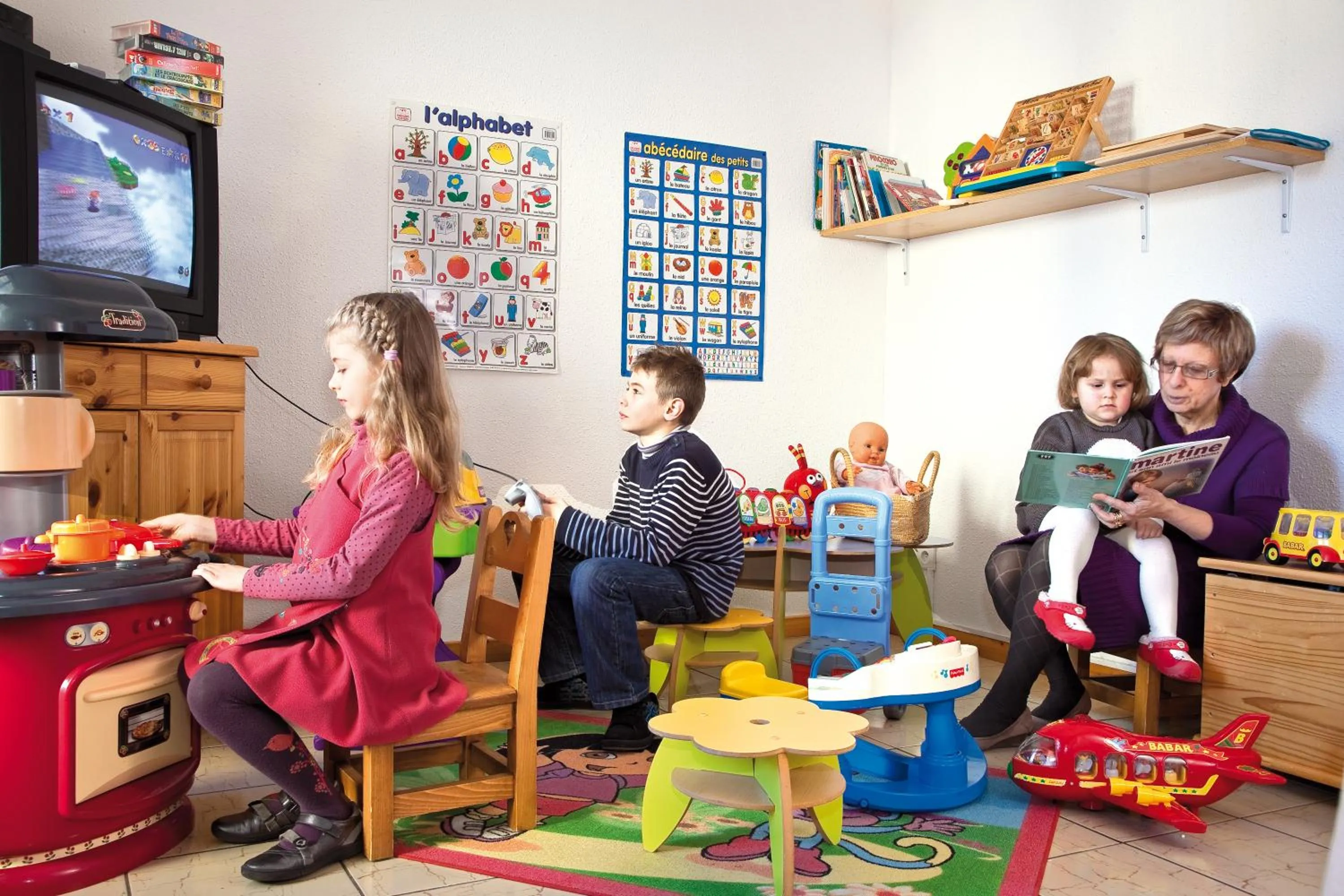 People in Logis Hôtel Le Vétiné