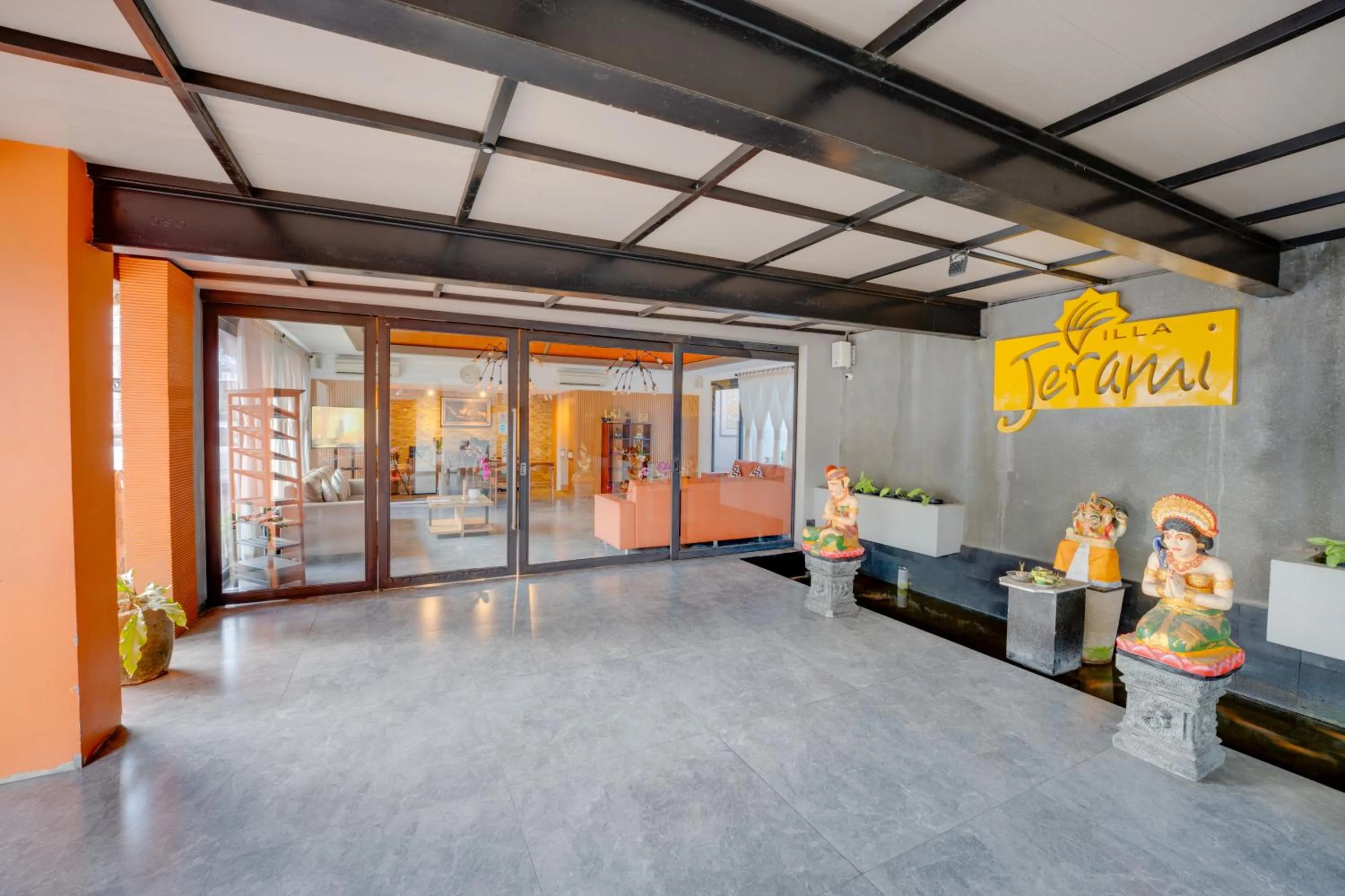 Property building in Villa Jerami & Spa