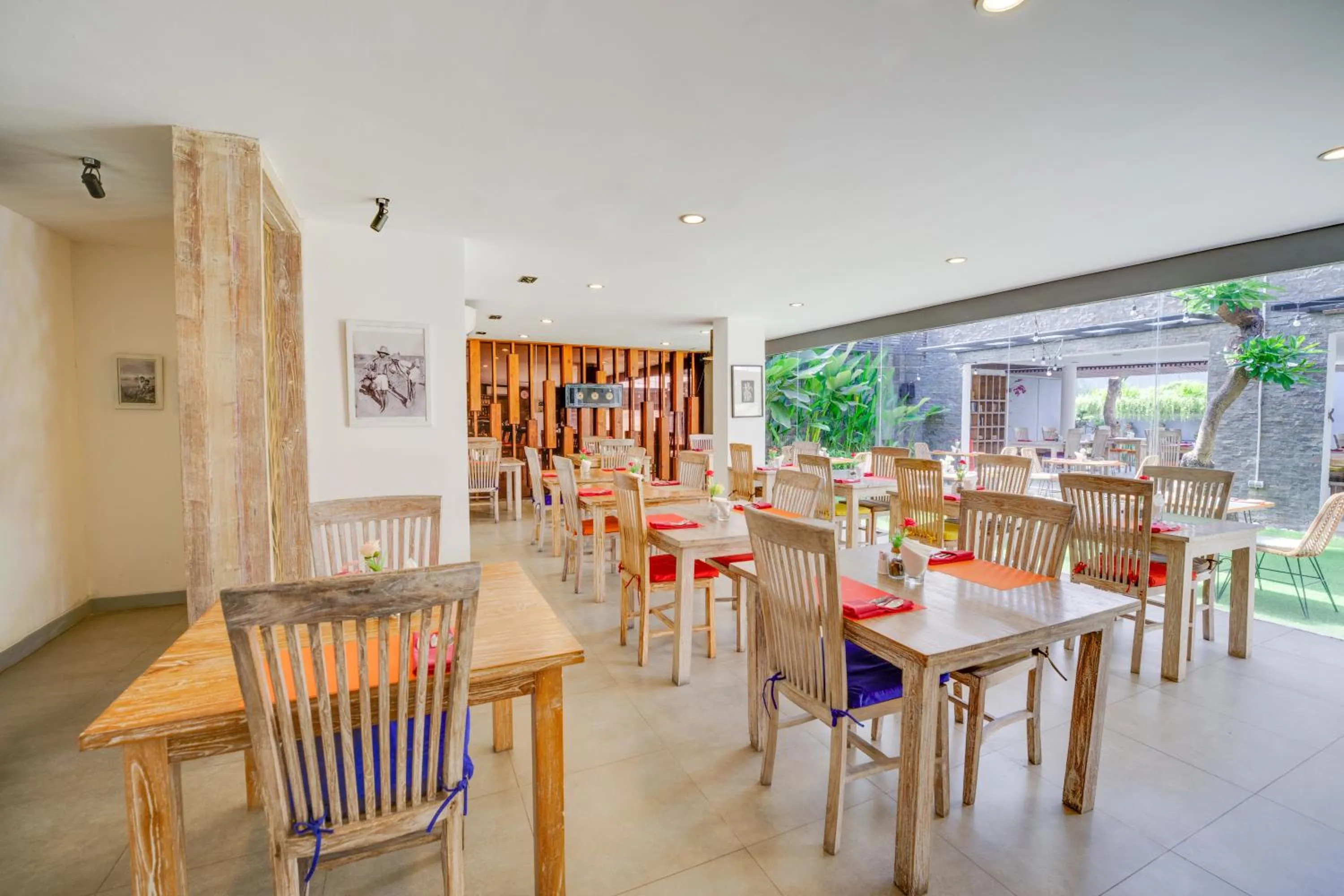 Restaurant/places to eat in Villa Jerami & Spa