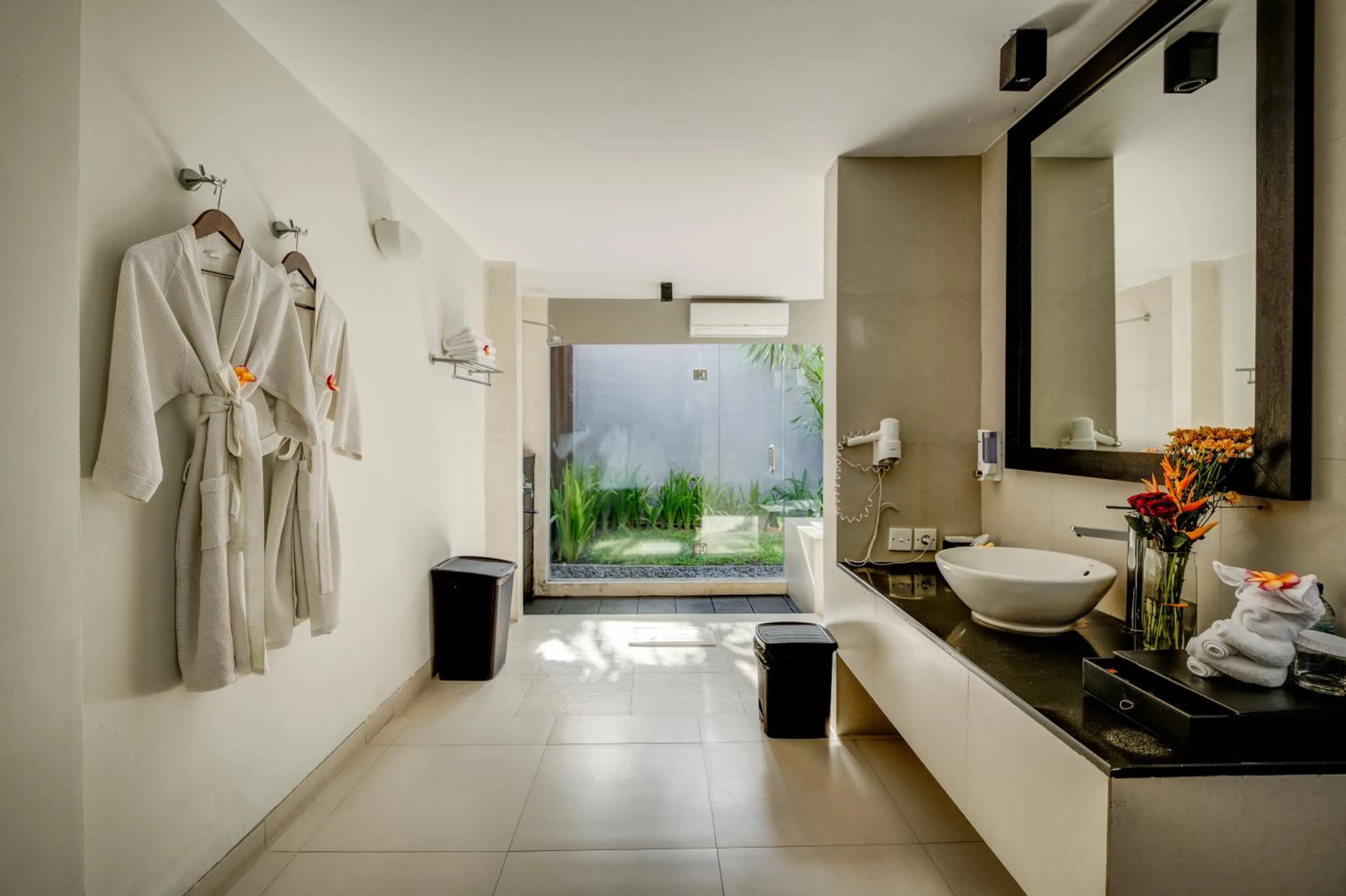 Property building in Villa Jerami & Spa