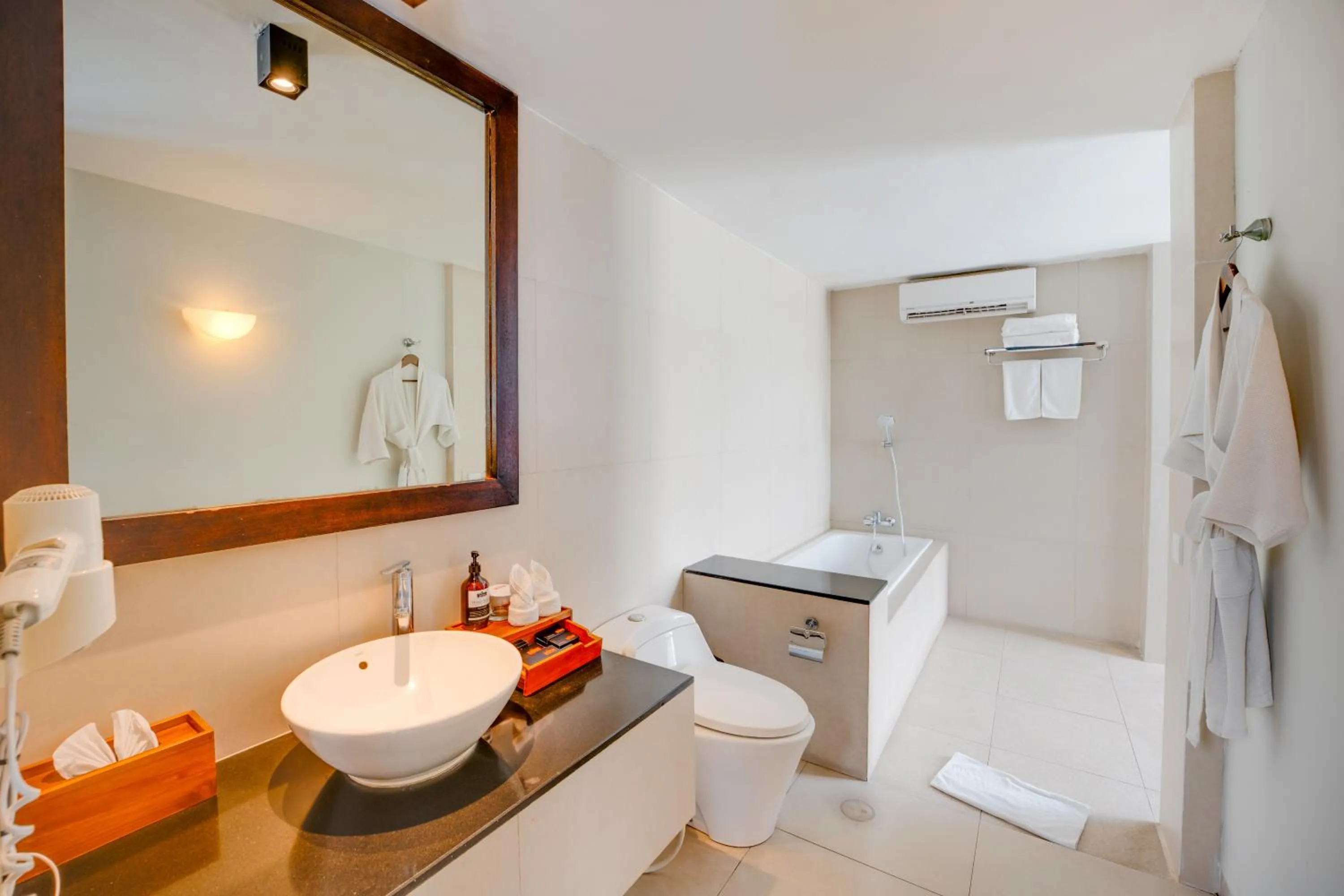 Toilet in Villa Jerami & Spa