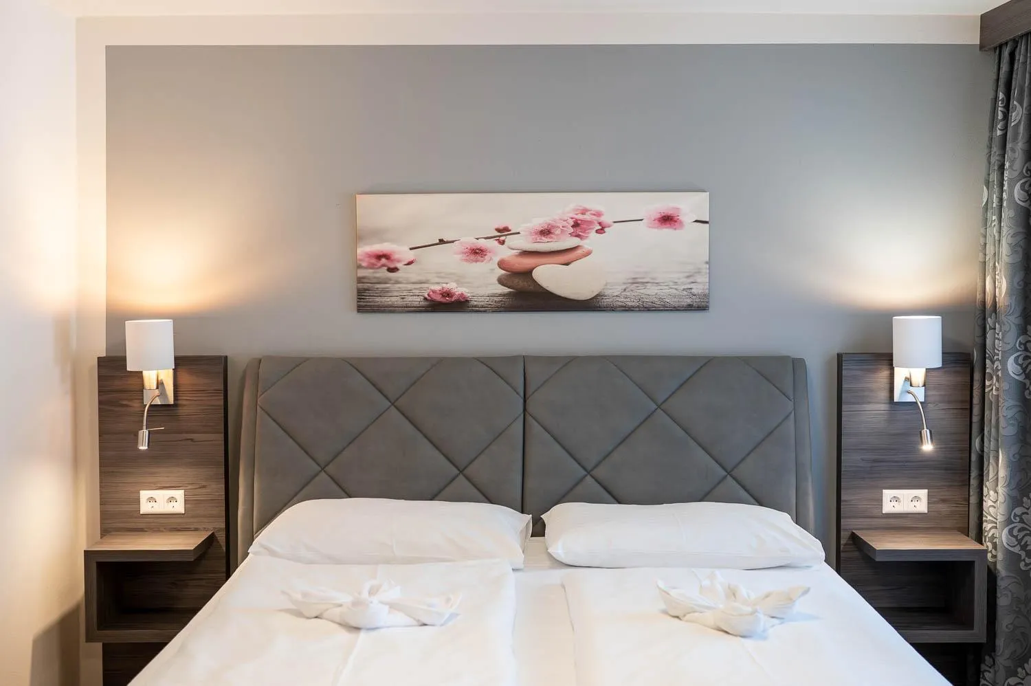 Photo of the whole room, Bed in Hotel Ganslhof - Adults only