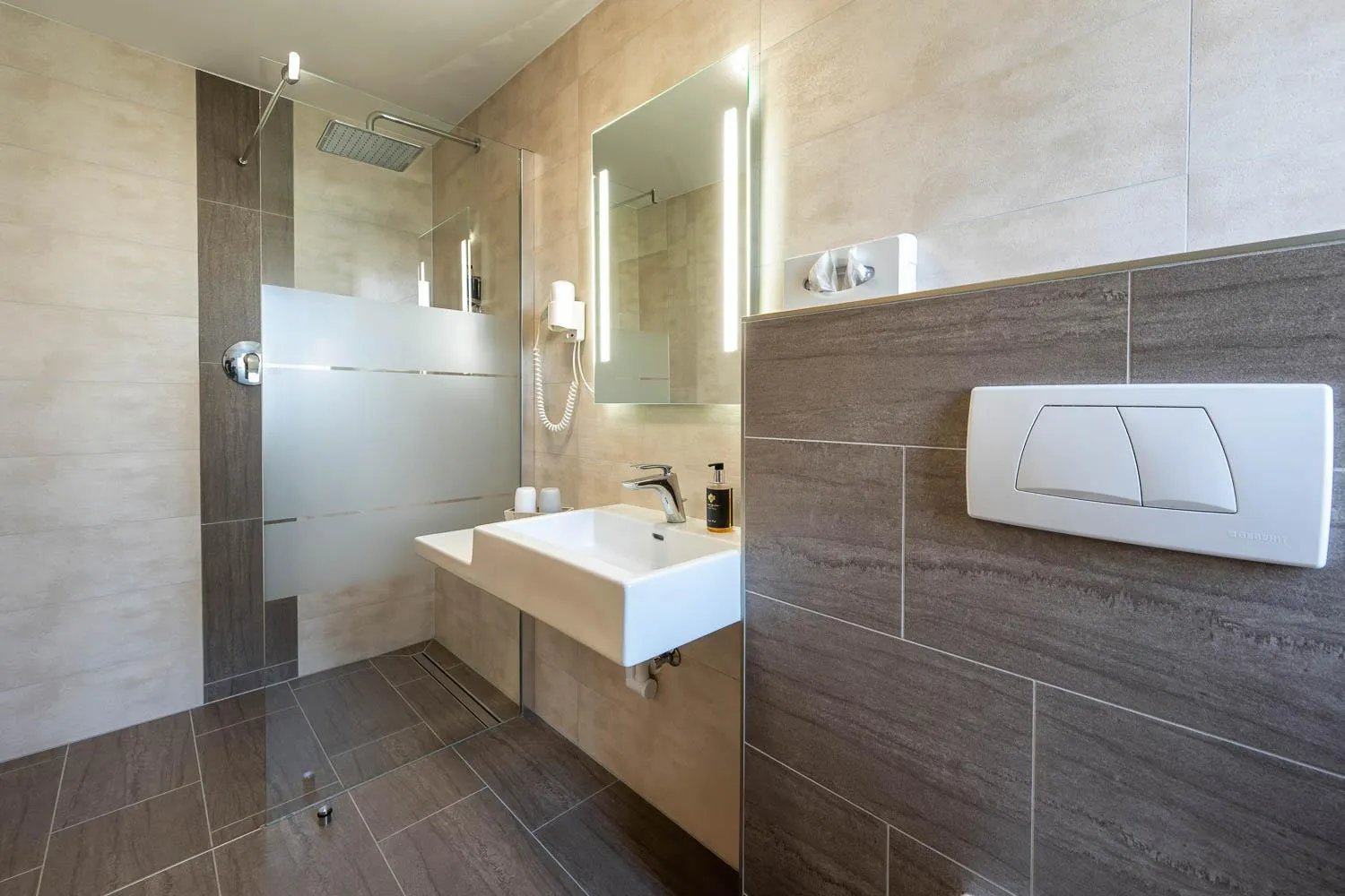 Bathroom in Hotel Ganslhof - Adults only