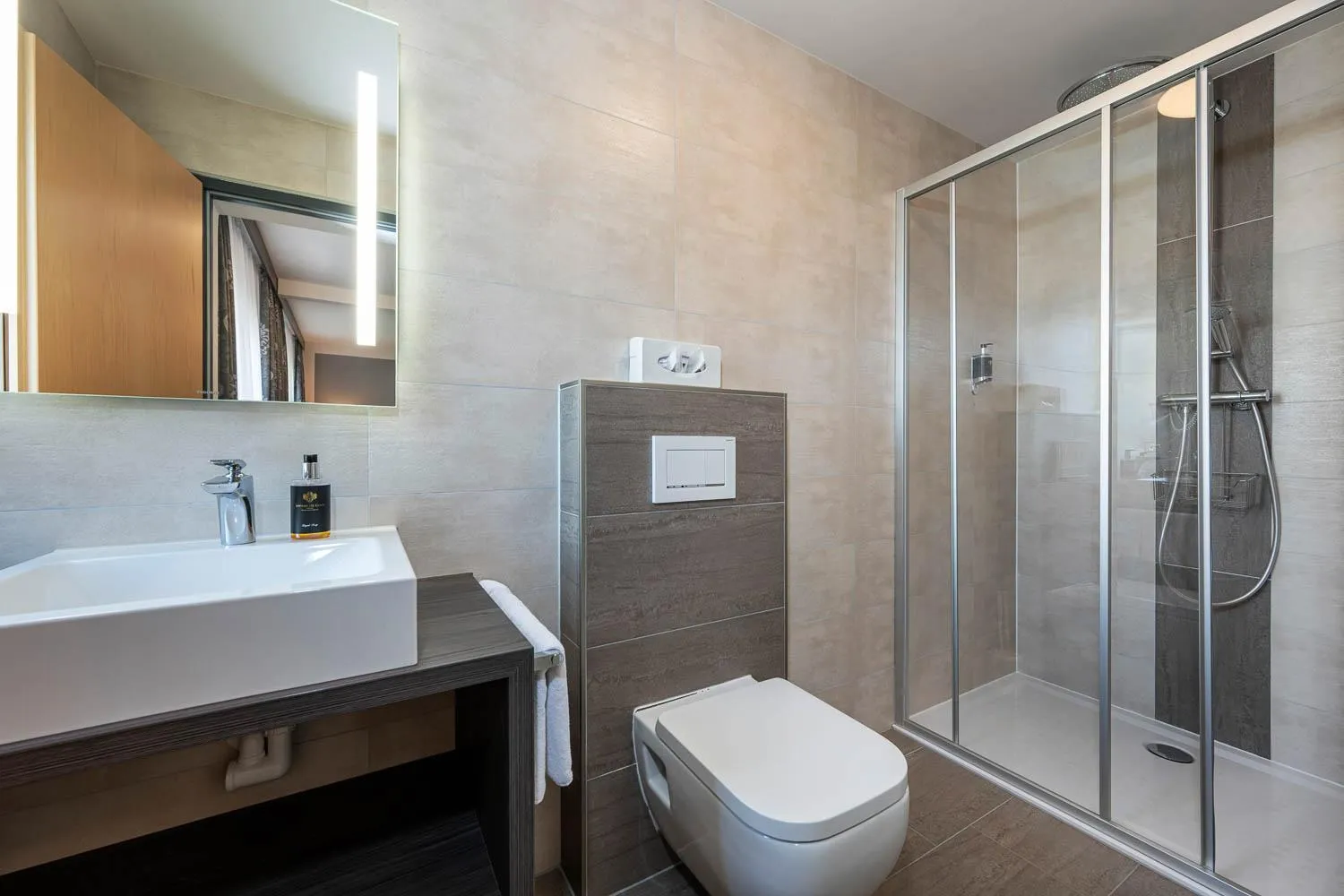 Bathroom in Hotel Ganslhof - Adults only