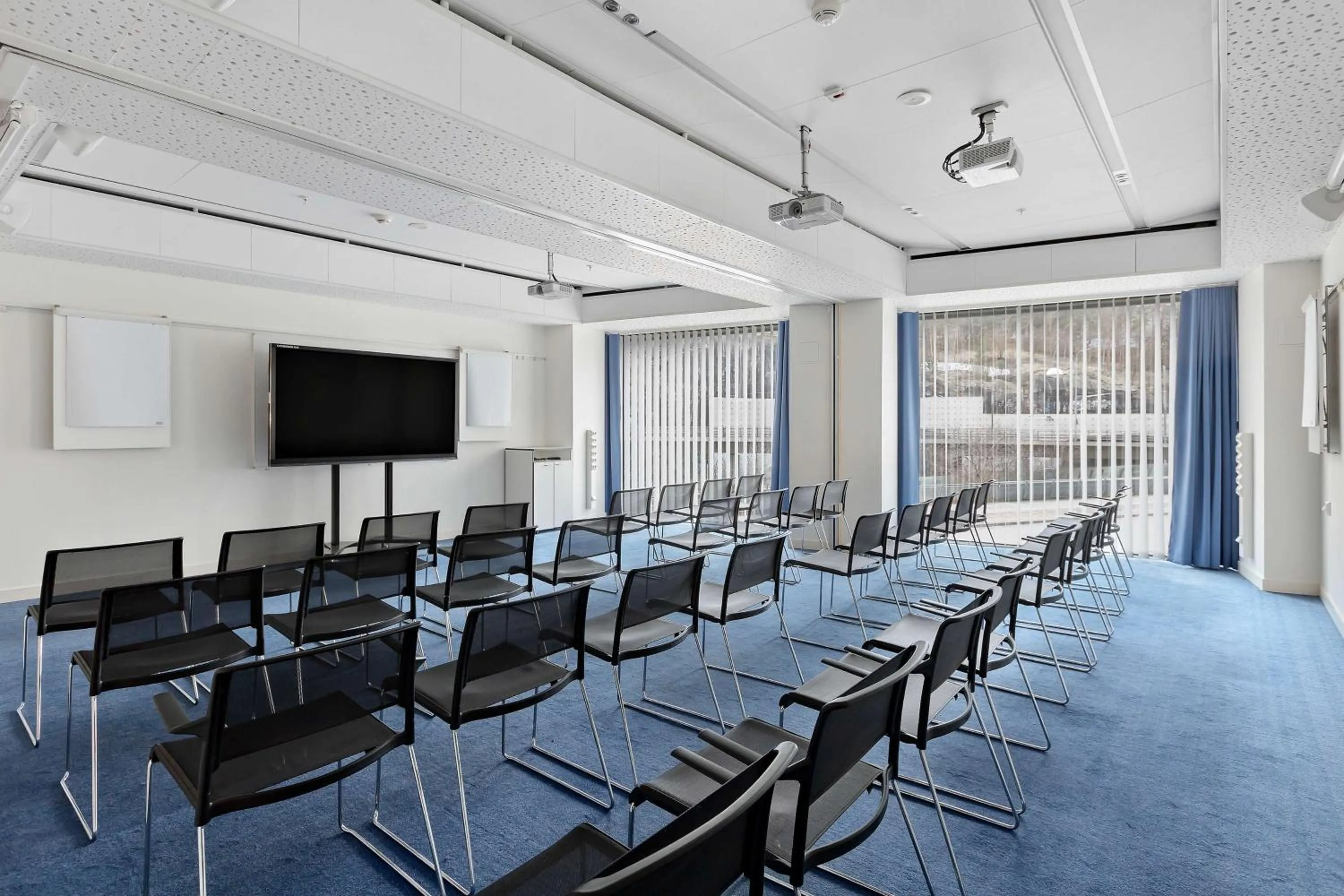 TV and multimedia in Best Western Plus Park City Hammarby Sjöstad