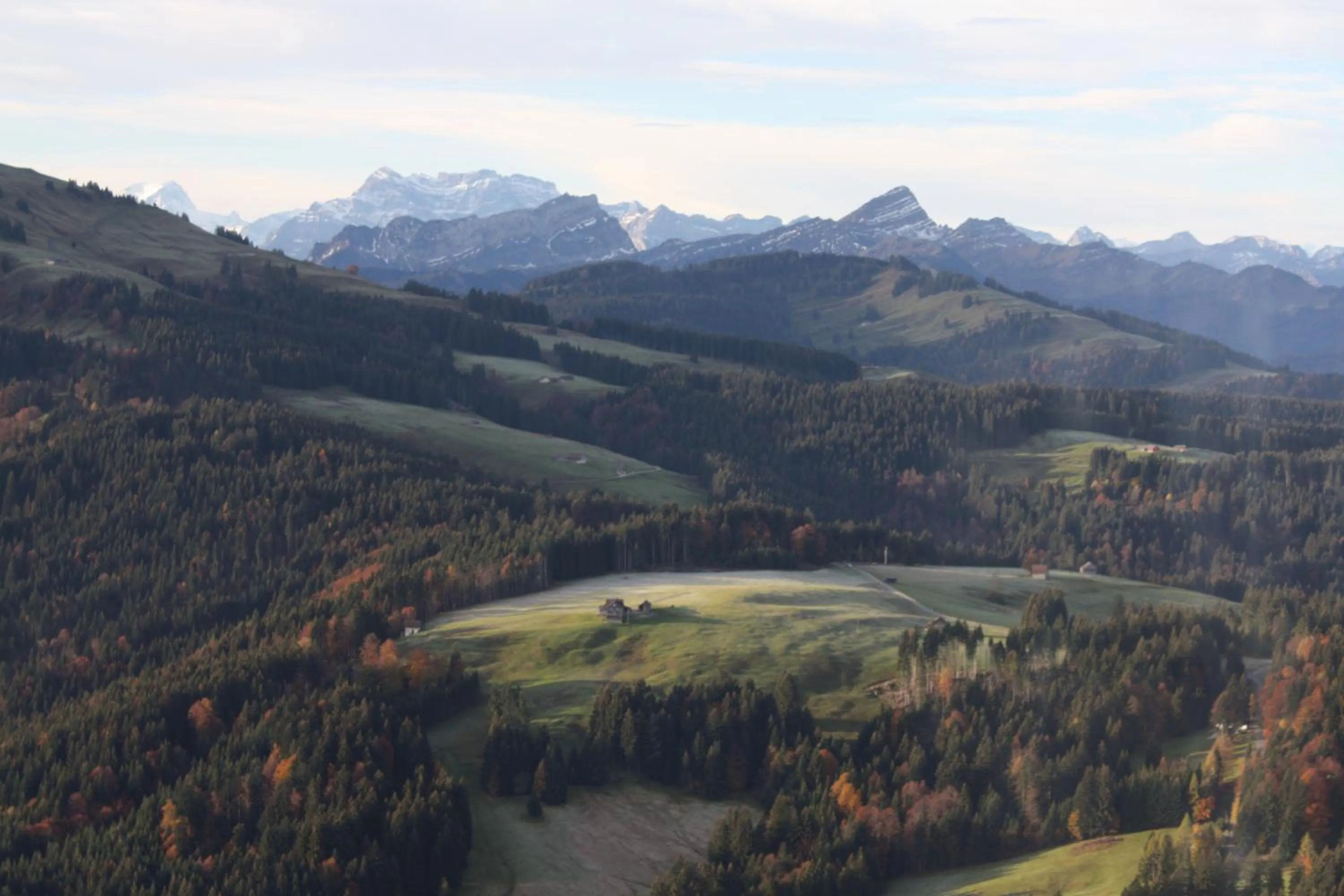Natural landscape in Hotel & Spezialitätenrestaurant zur Linde