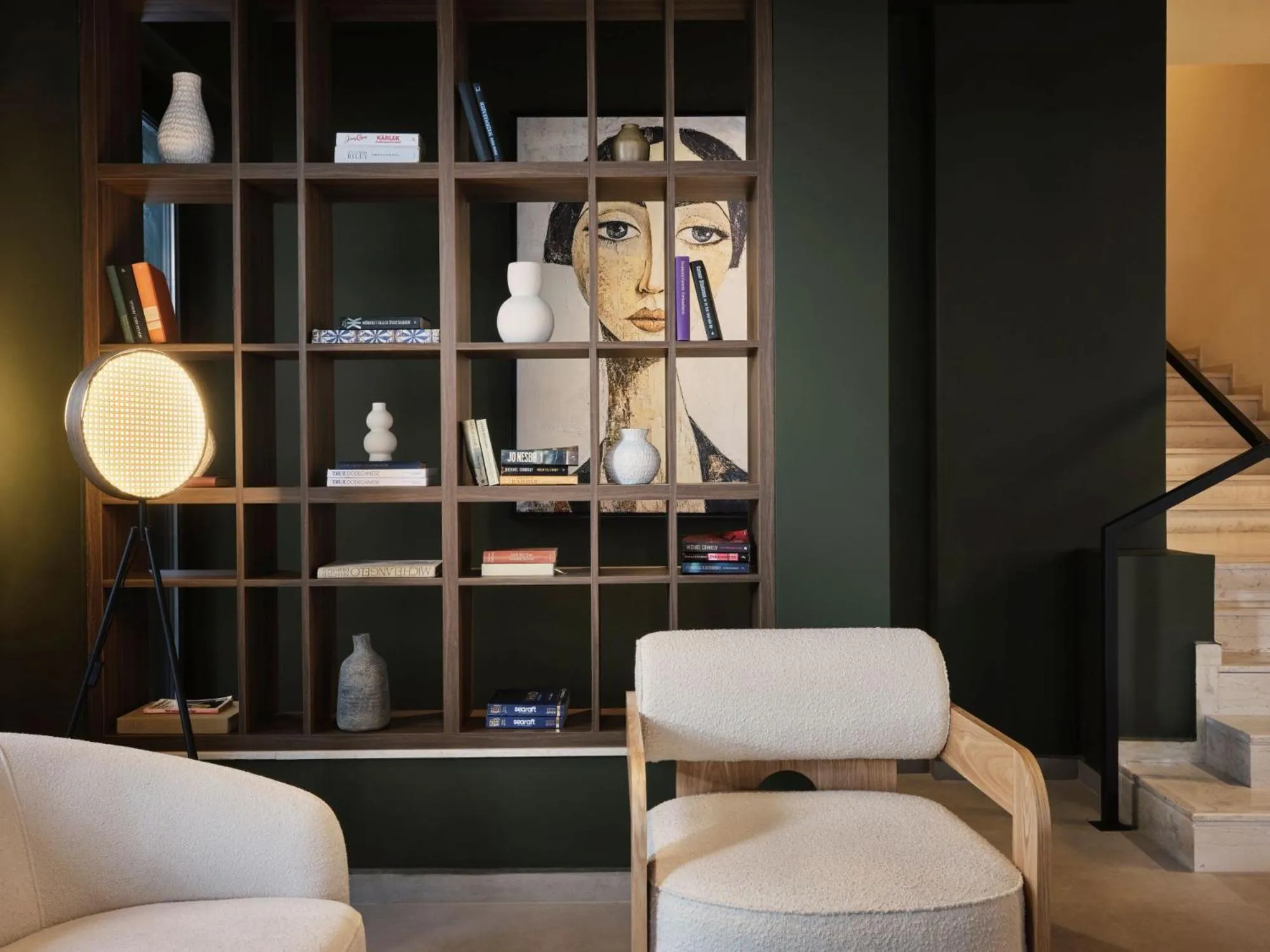 Living room in Pearl Hotel