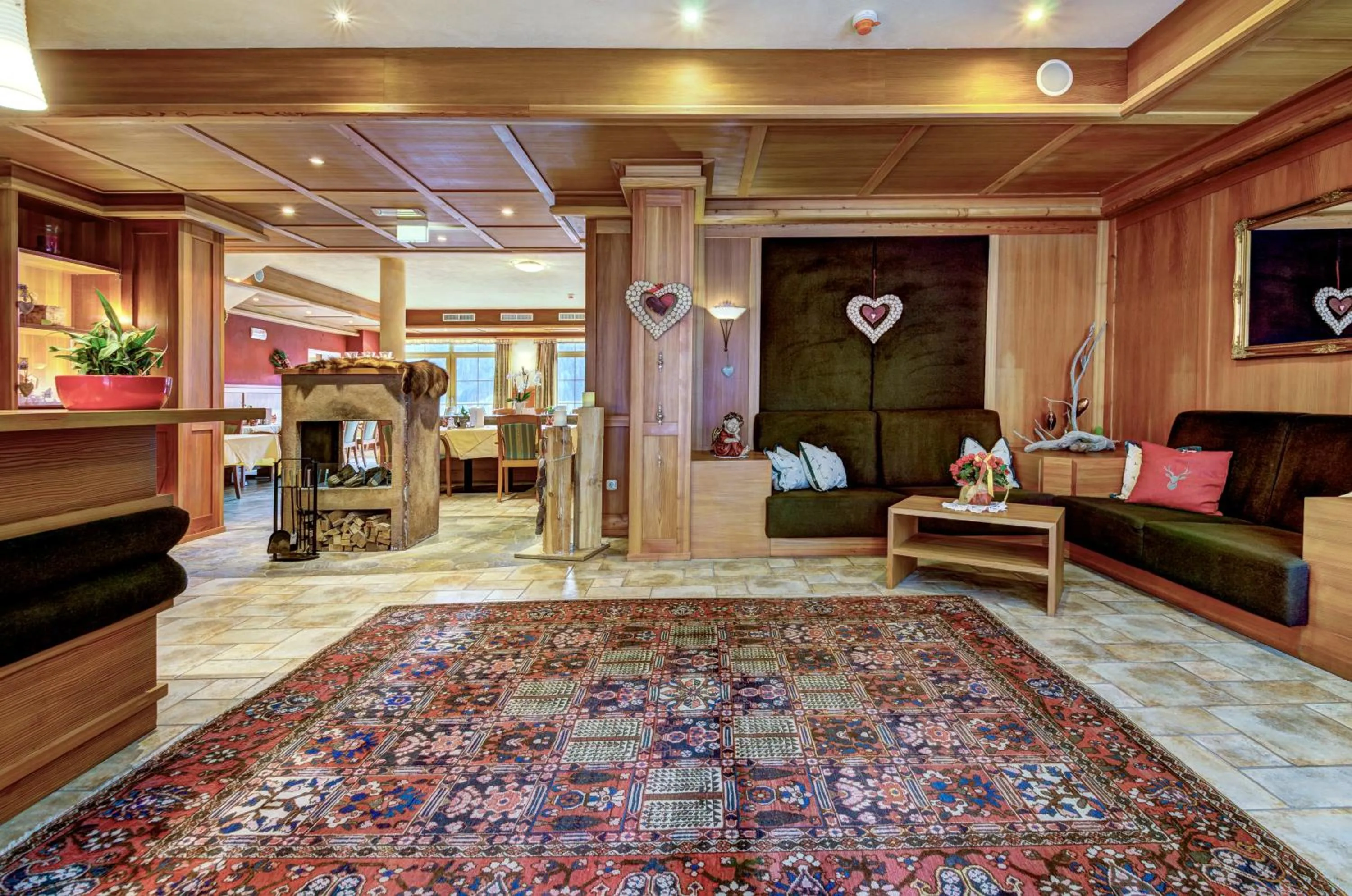 Lobby or reception in Berghotel Jaga-Alm