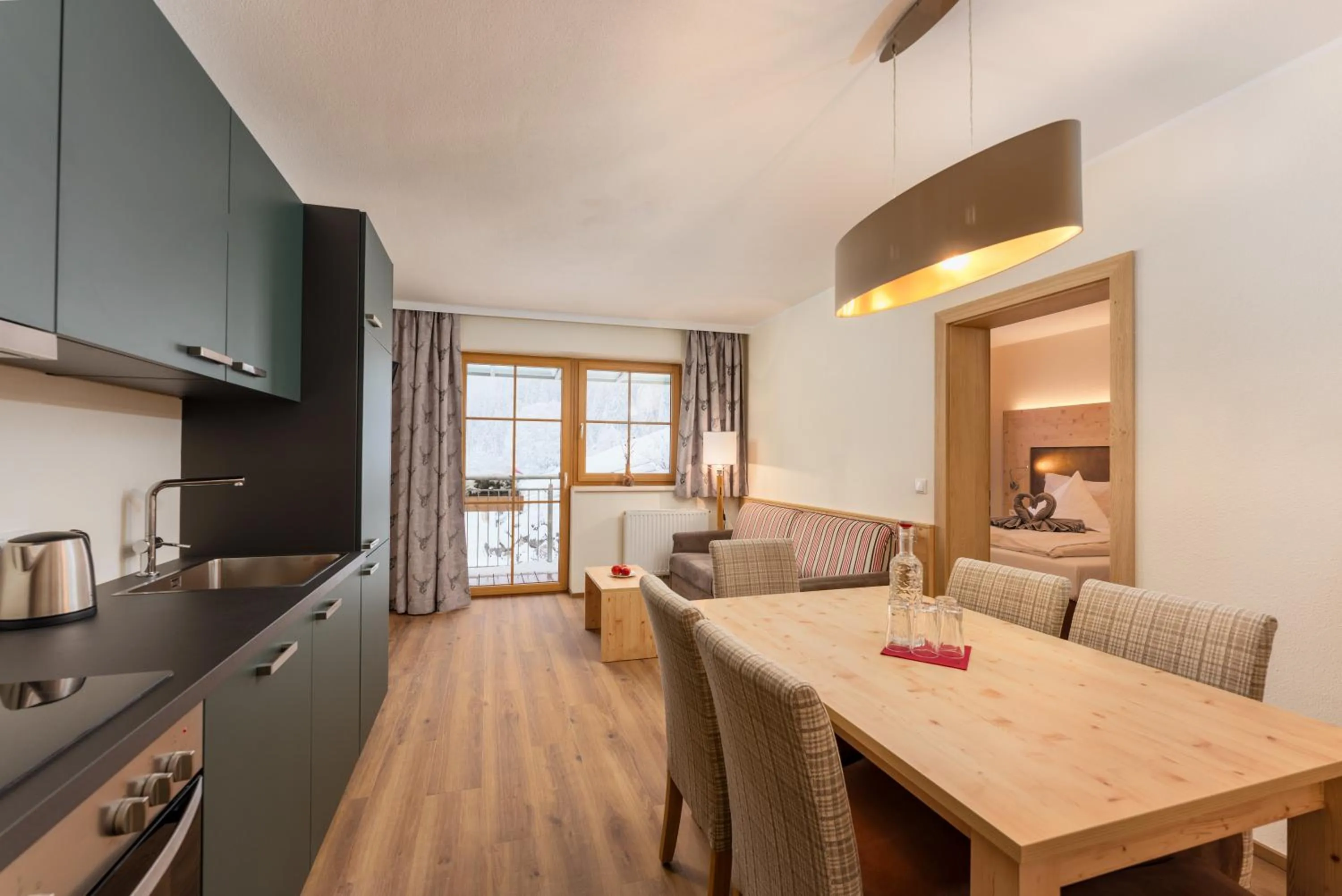 Kitchen or kitchenette in Berghotel Jaga-Alm