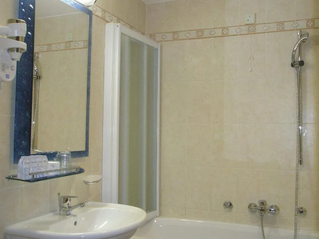 Bathroom in Hotel Villa Vera