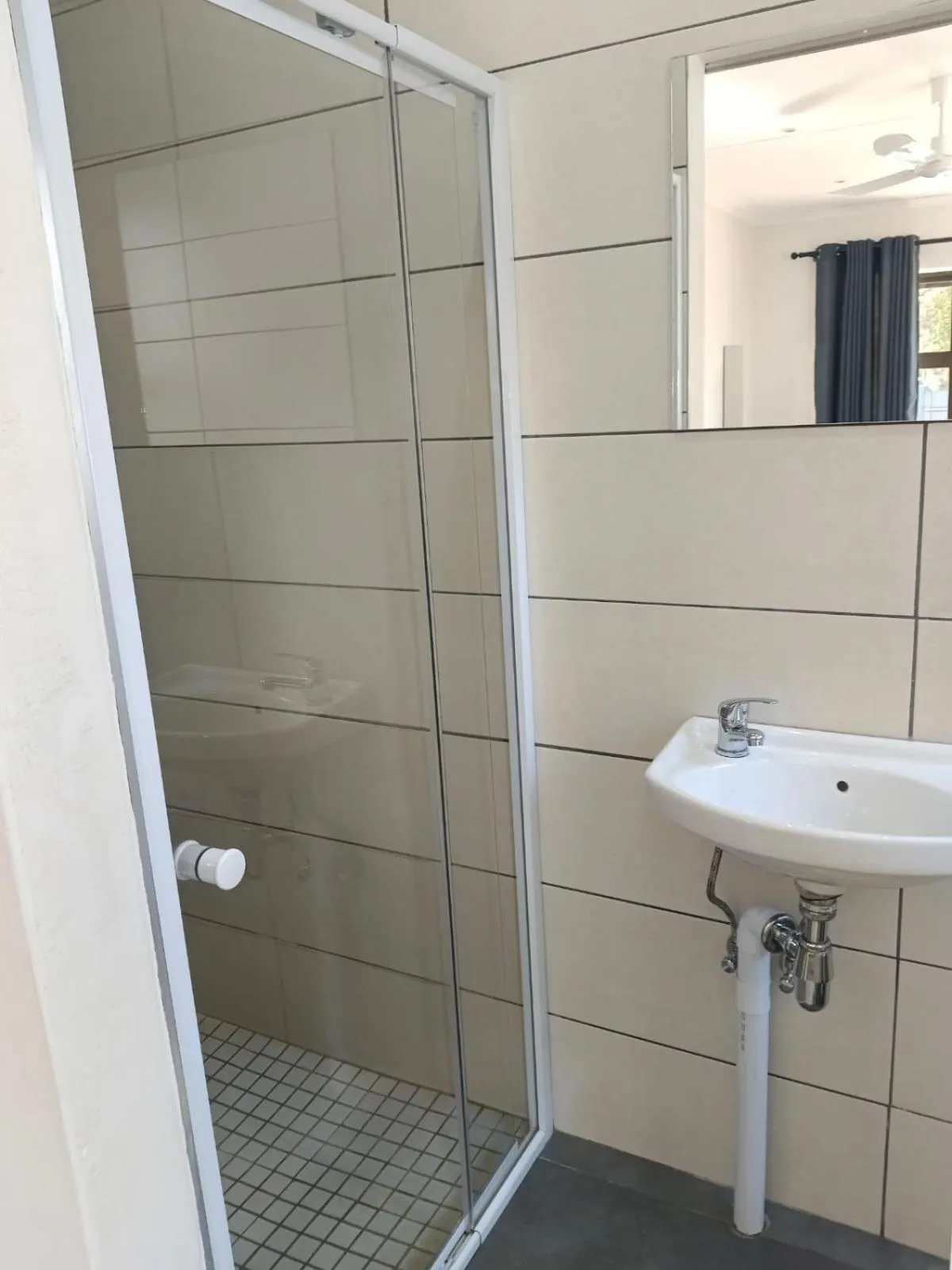 Shower in Picanha Guesthouse